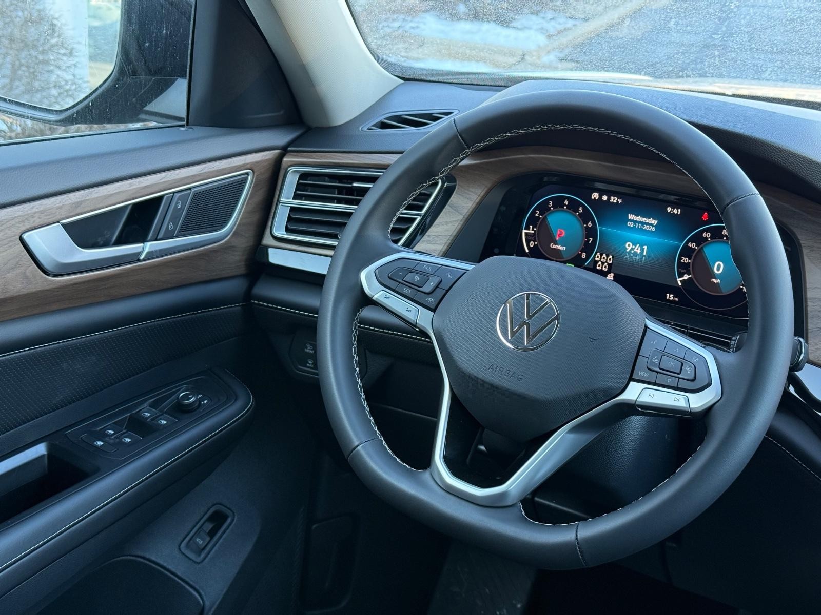 Volkswagen Atlas Vehicle Image 10