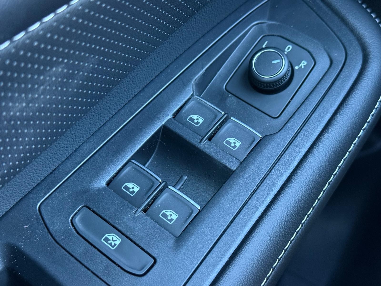 Volkswagen Atlas Vehicle Image 16