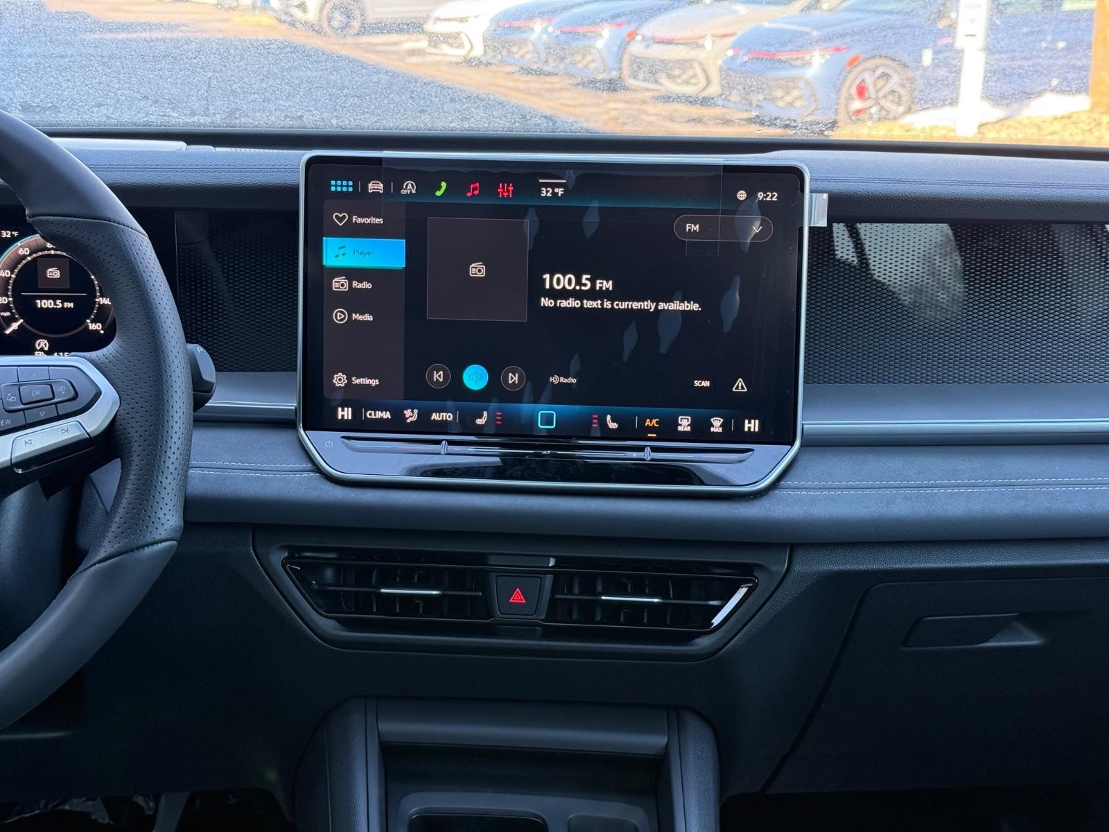 Volkswagen Tiguan Vehicle Image 06