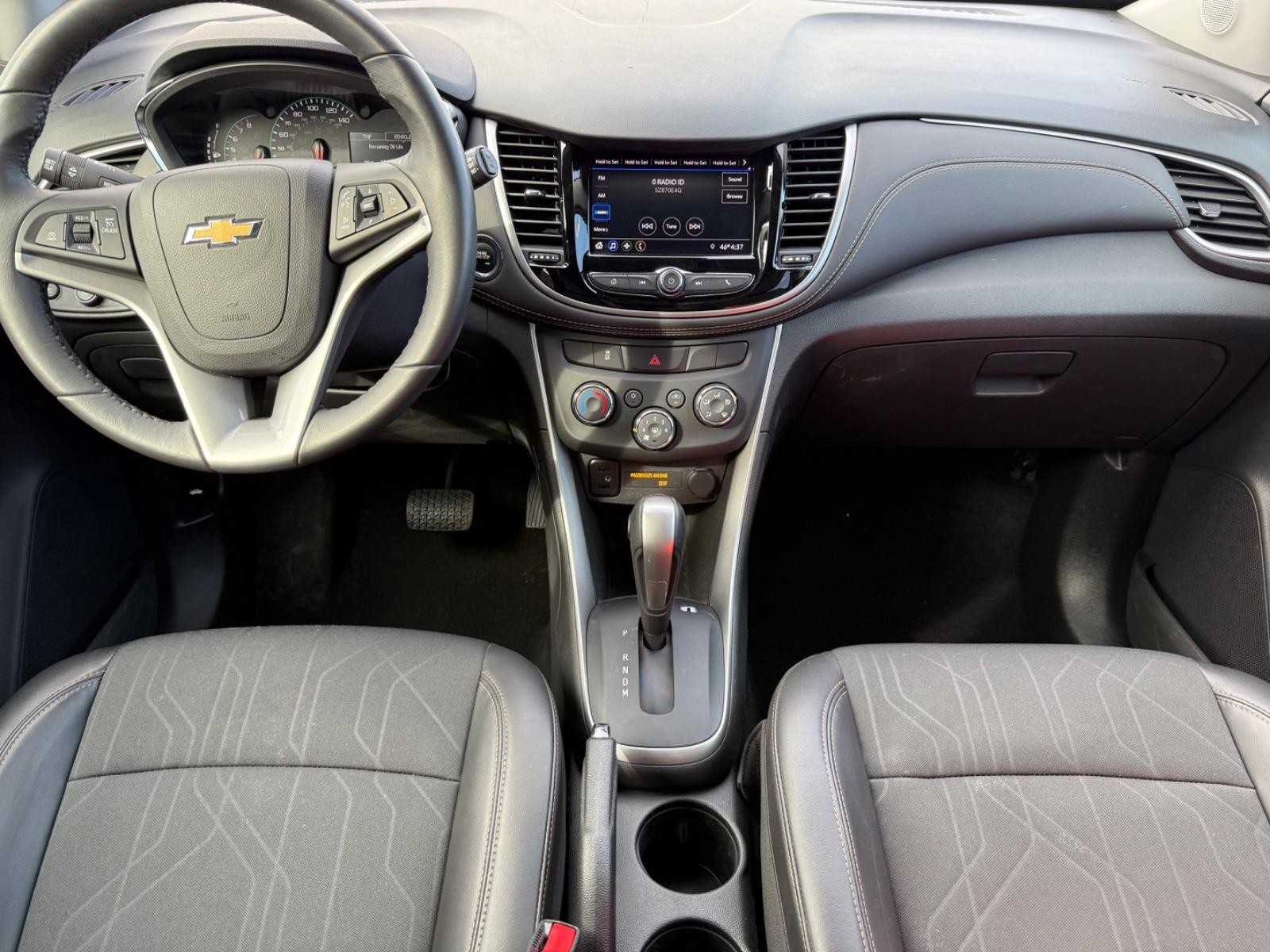 Chevrolet Trax Vehicle Image 11