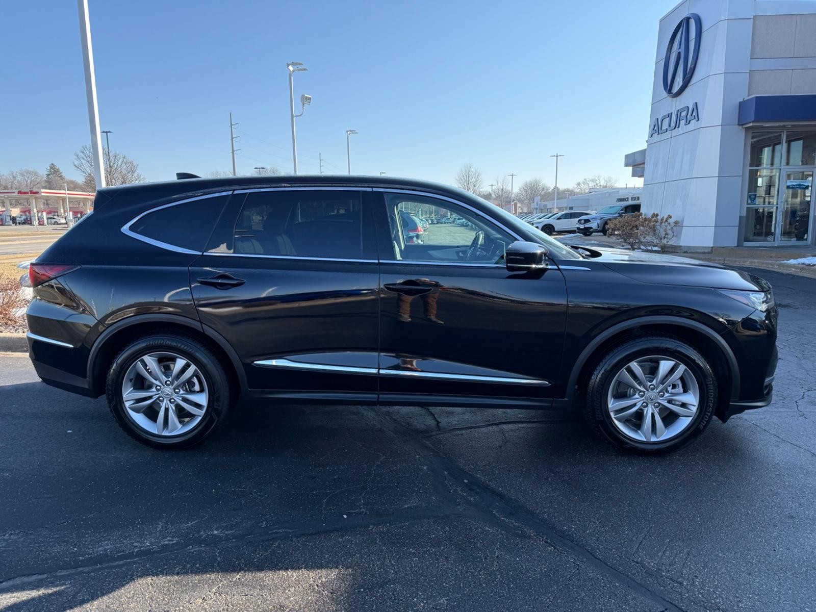 Acura MDX Vehicle Image 02