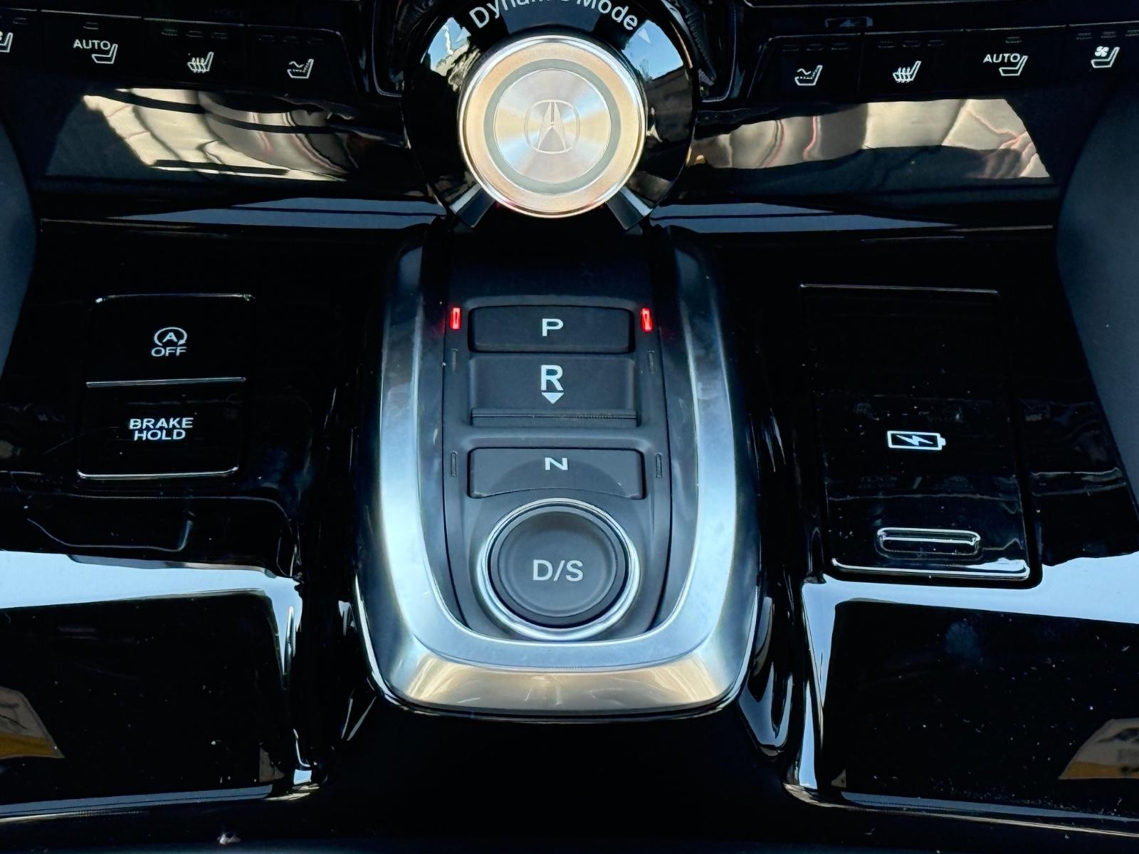 Acura MDX Vehicle Image 08