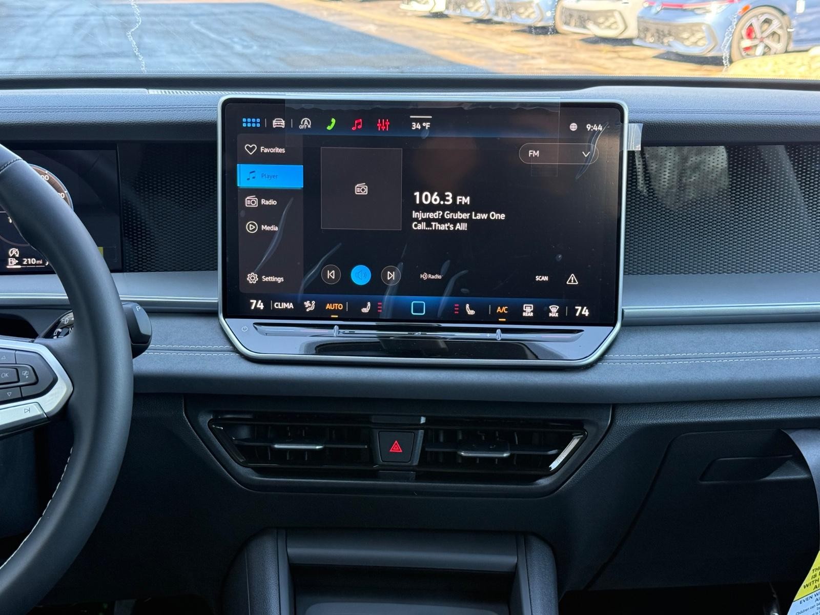 Volkswagen Tiguan Vehicle Image 07