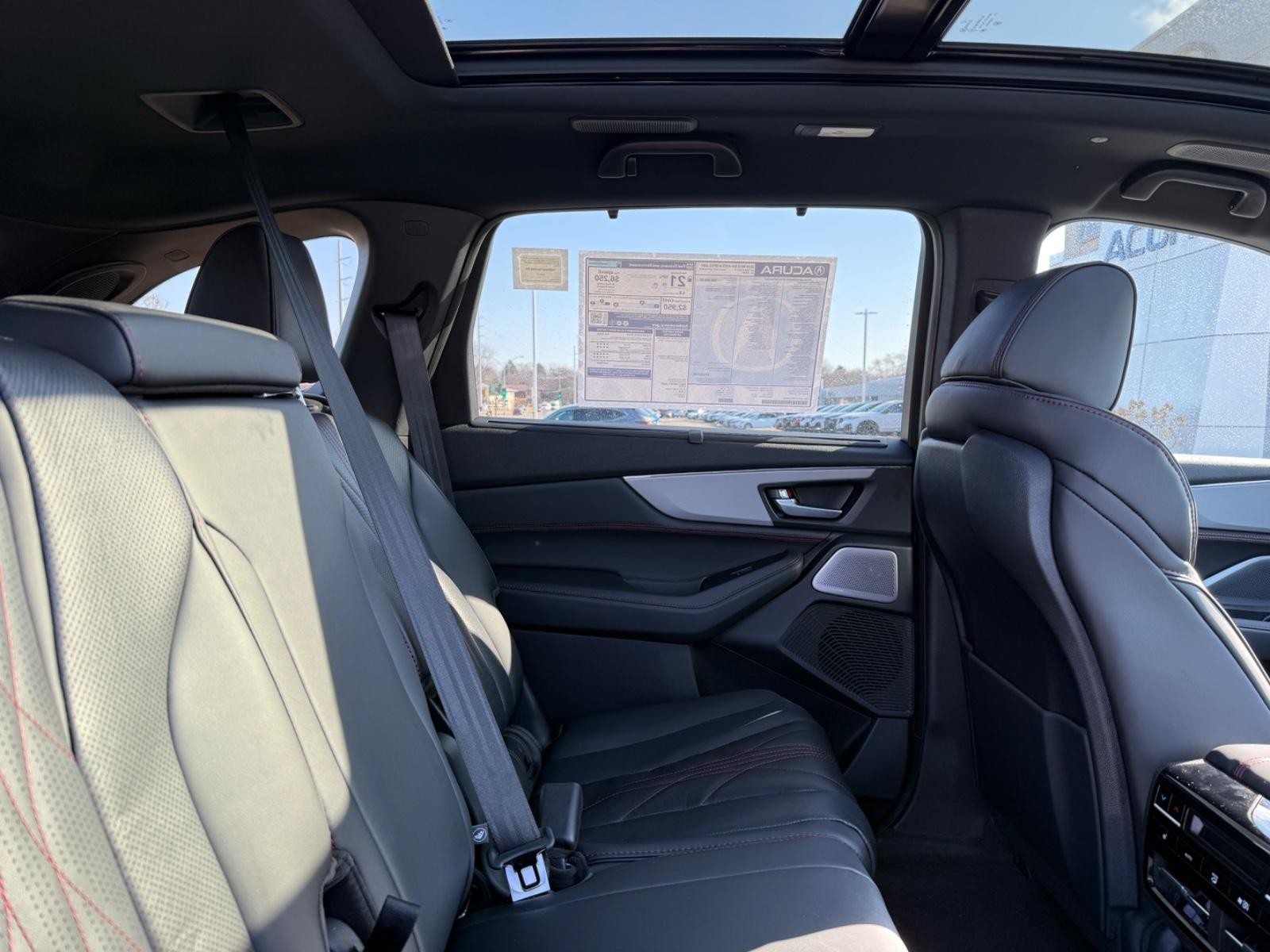 Acura MDX Vehicle Image 05