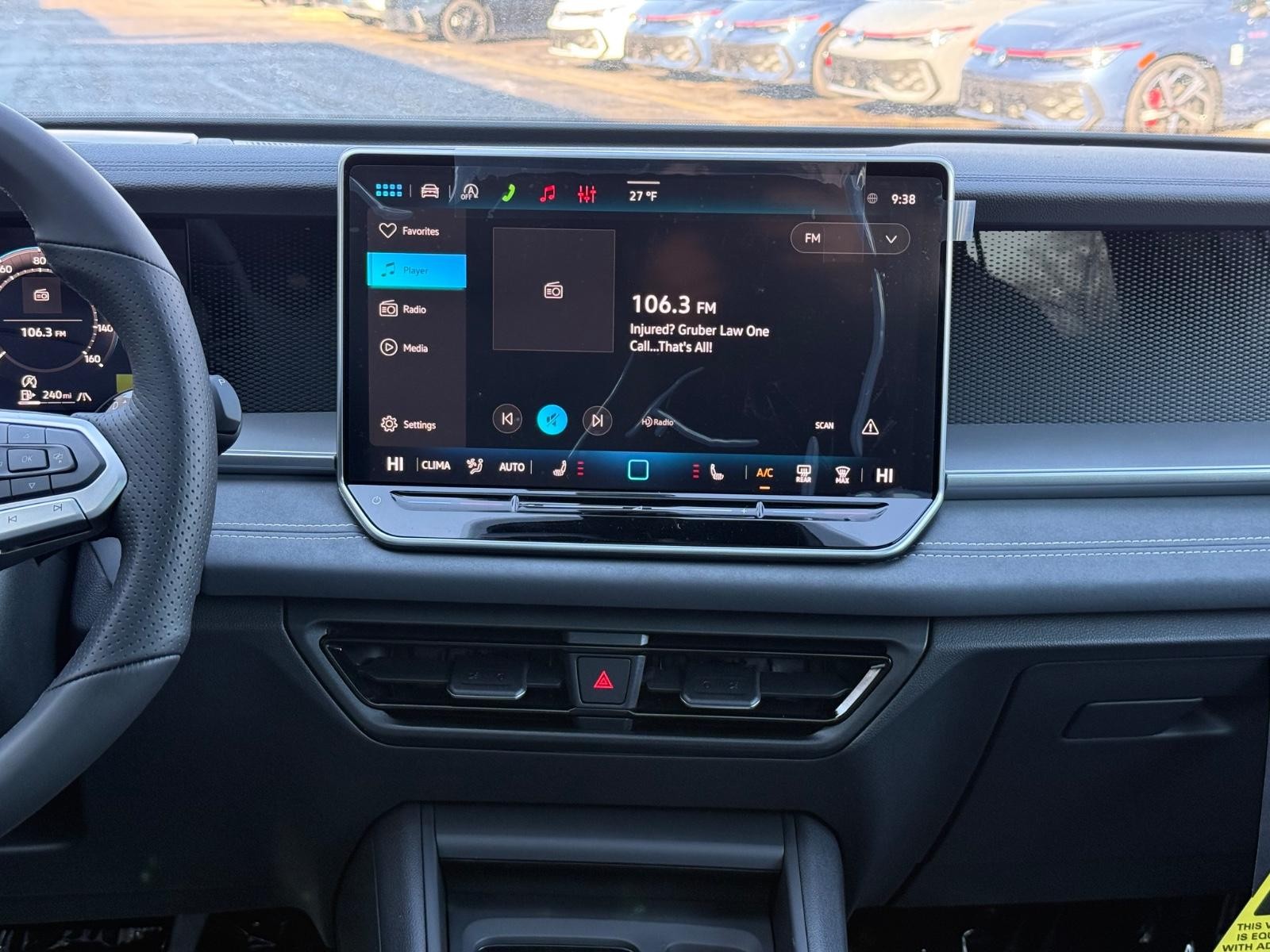 Volkswagen Tiguan Vehicle Image 07