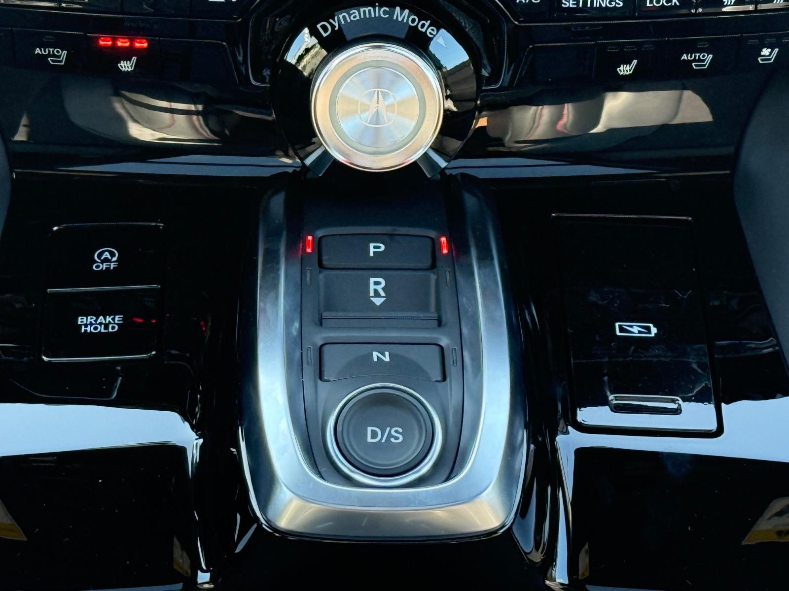 Acura MDX Vehicle Image 08