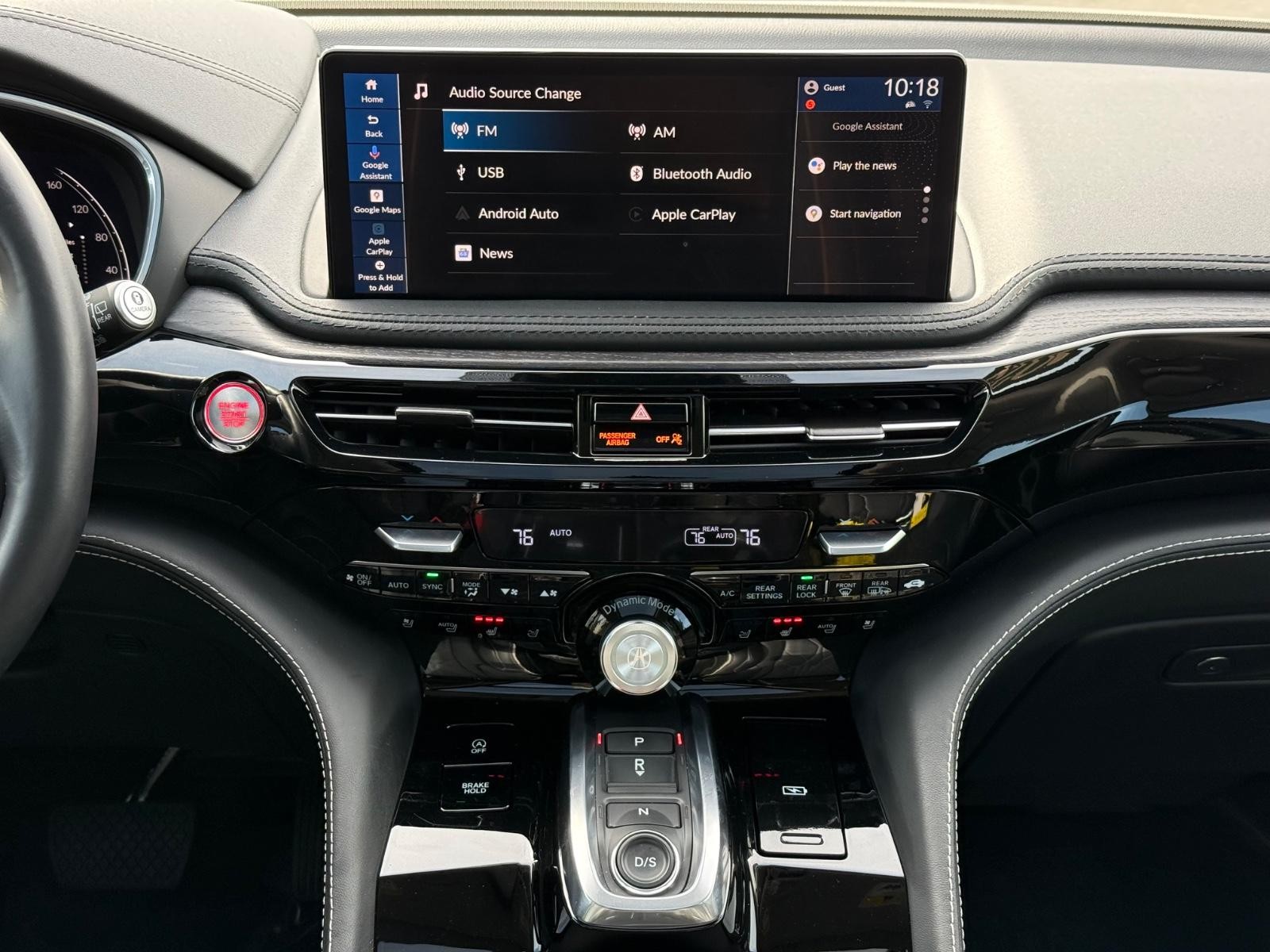 Acura MDX Vehicle Full-screen Gallery Image 13