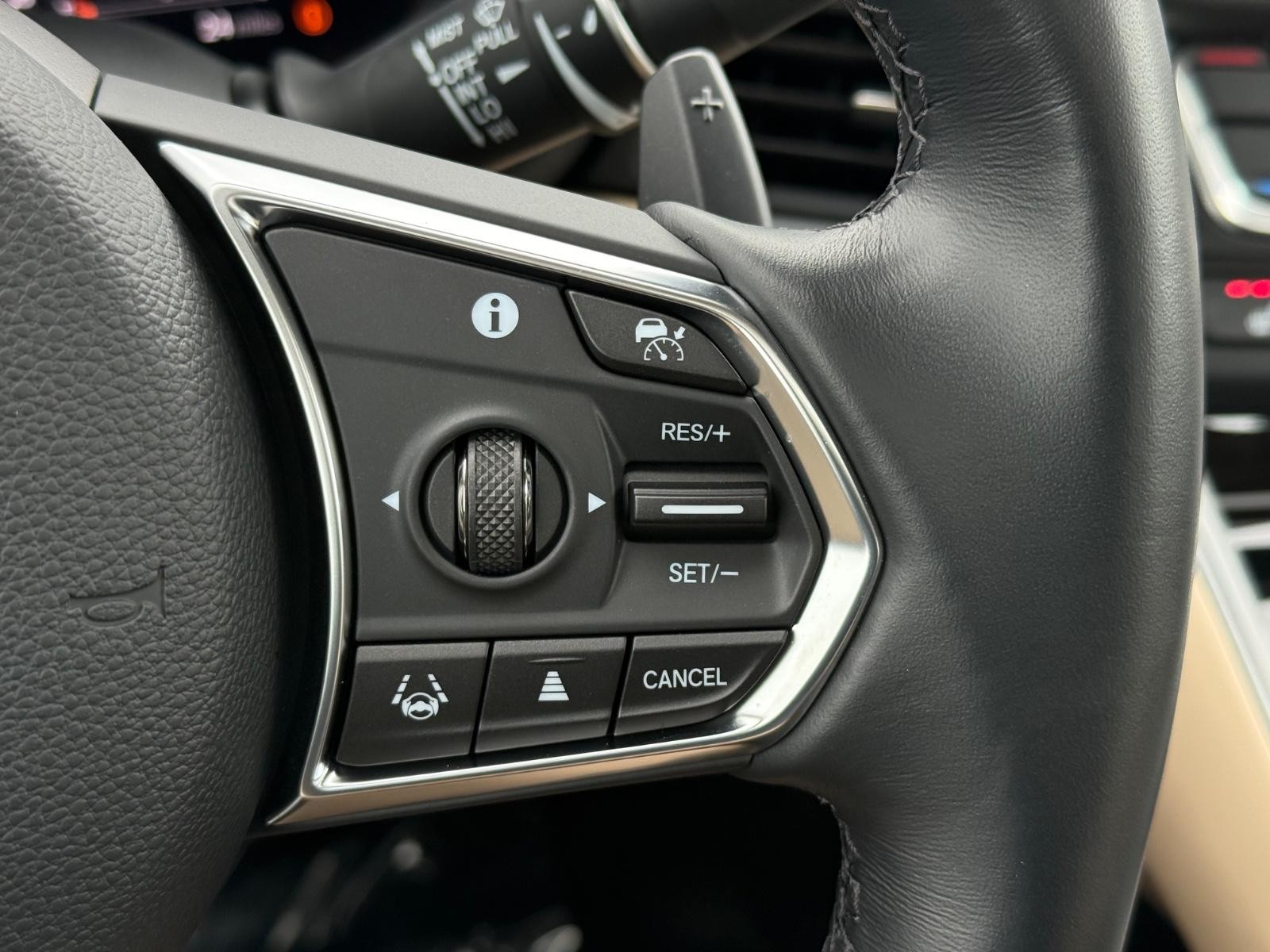 Acura TLX Vehicle Full-screen Gallery Image 16