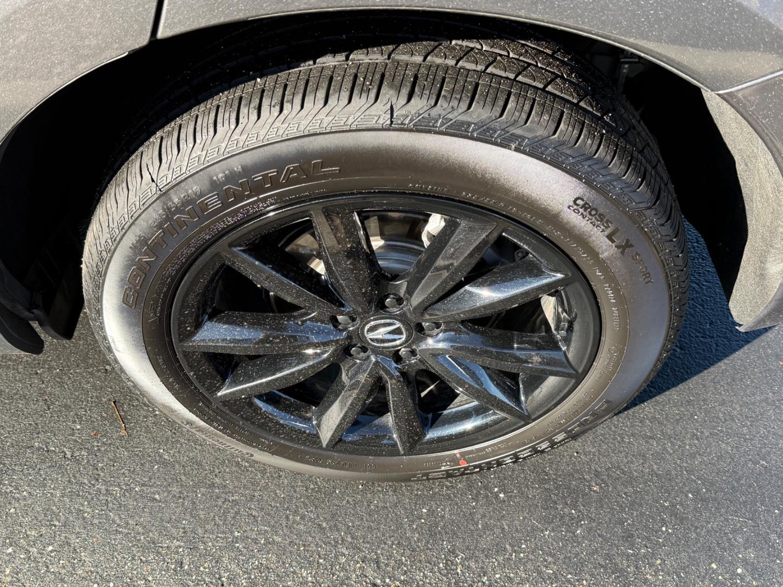 Acura RDX Vehicle Full-screen Gallery Image 07