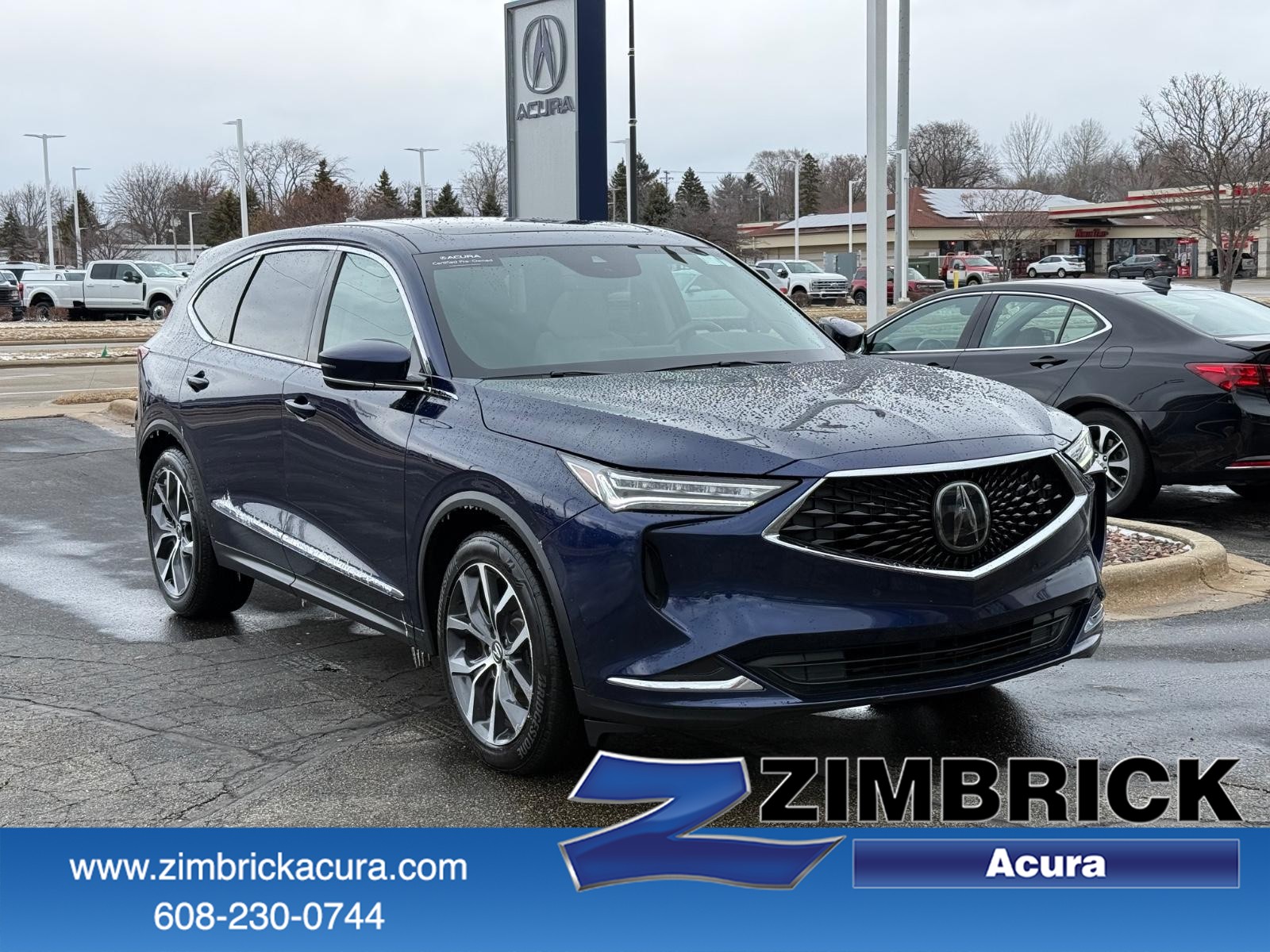 Acura MDX Vehicle Full-screen Gallery Image 01