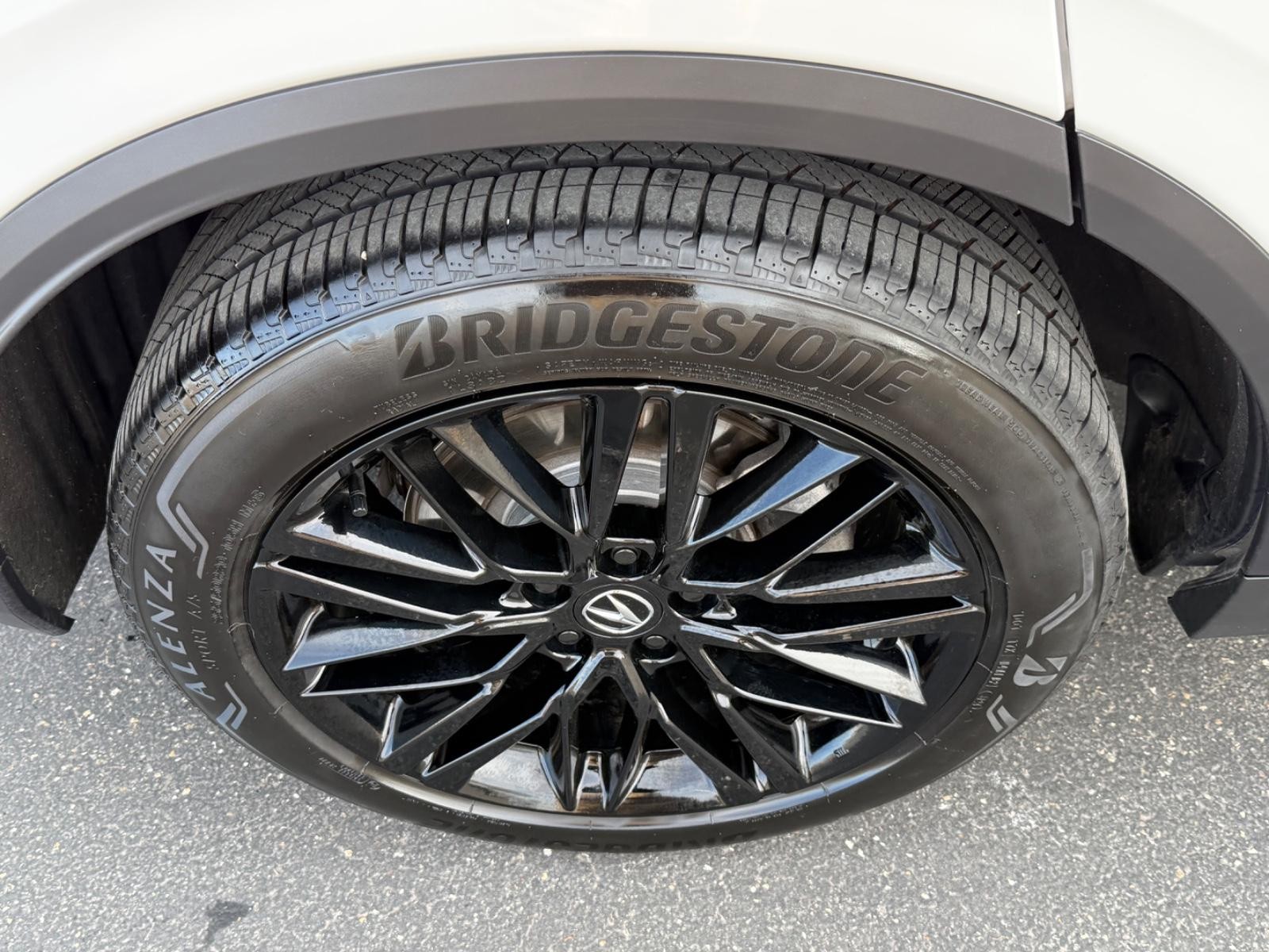 Acura MDX Vehicle Image 04