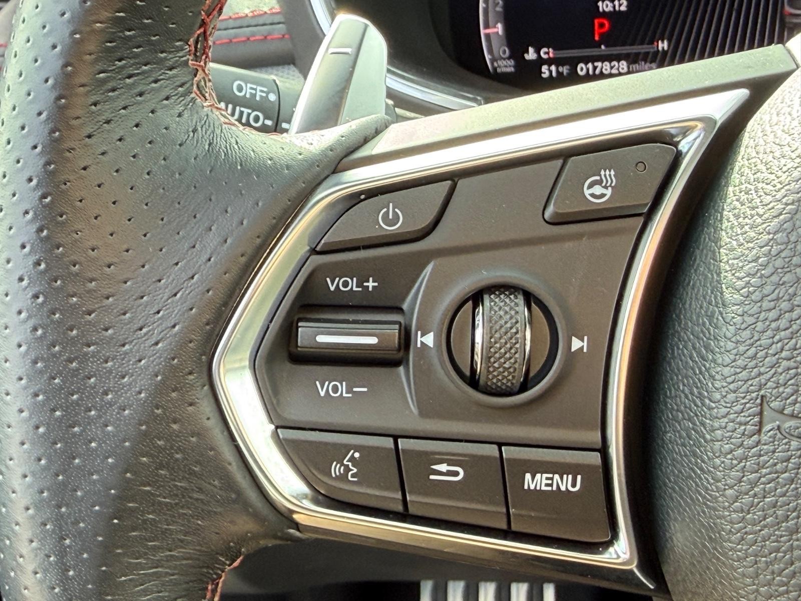 Acura MDX Vehicle Image 12