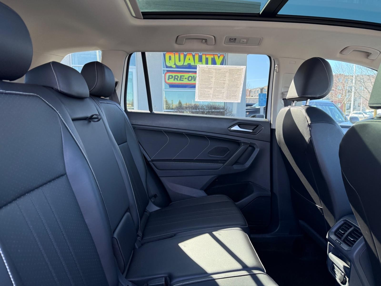 Volkswagen Tiguan Vehicle Image 10