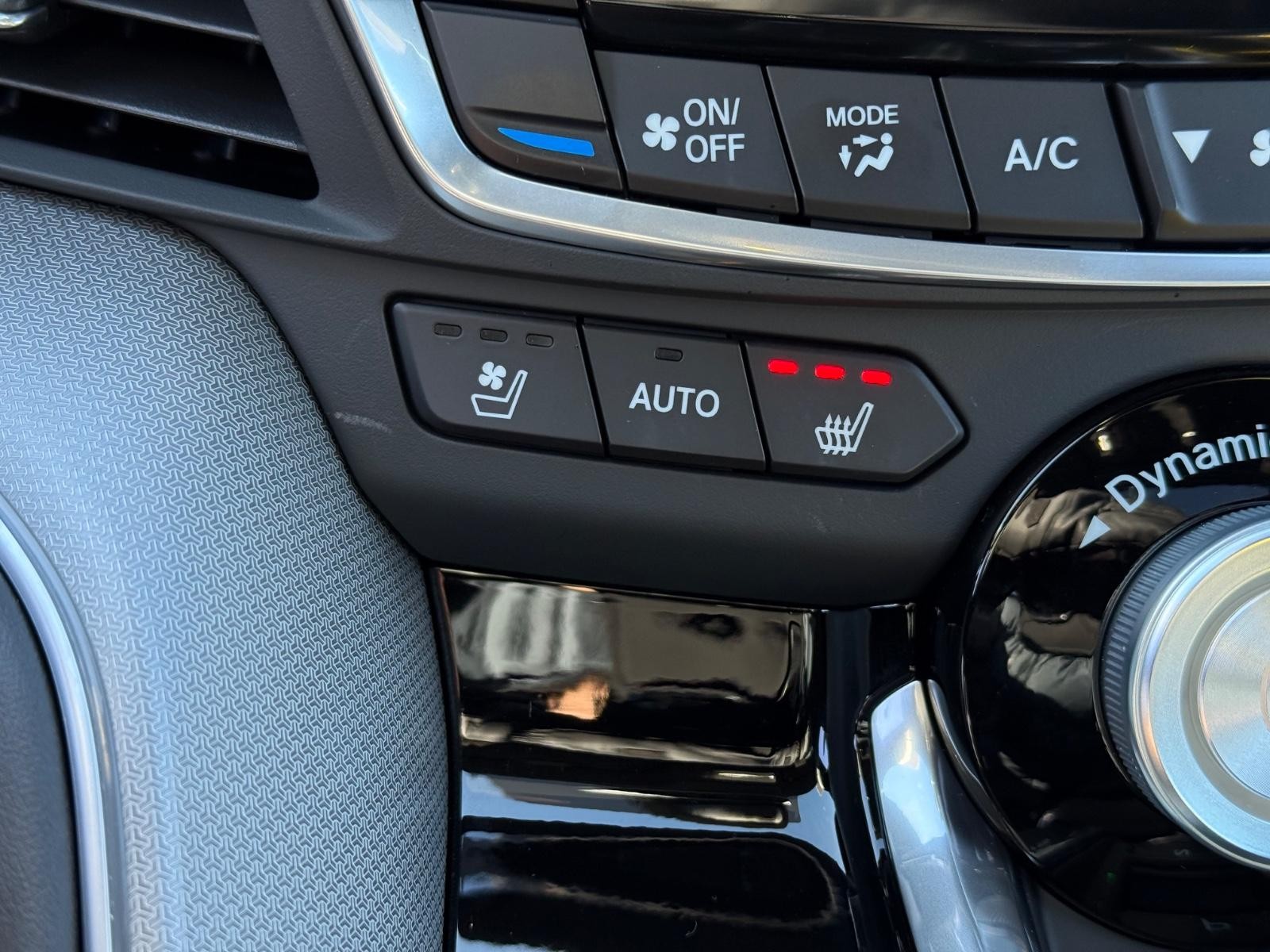 Acura TLX Vehicle Image 21