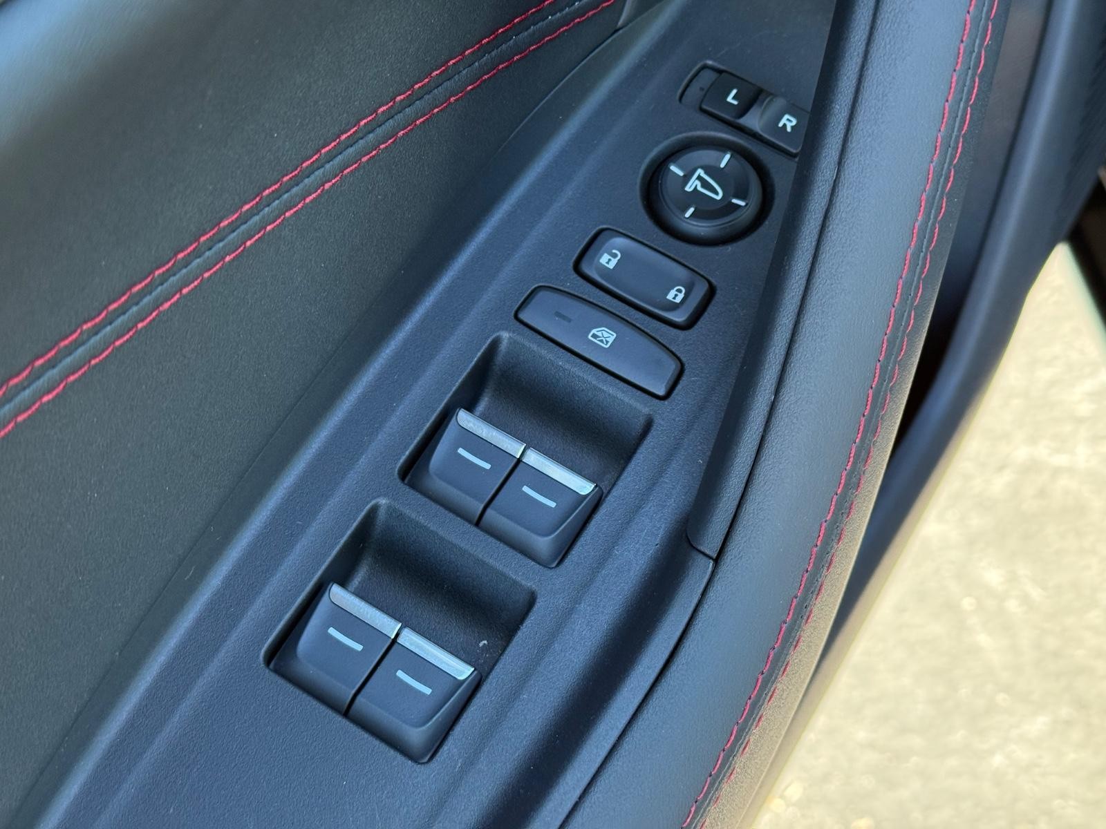 Acura TLX Vehicle Image 22