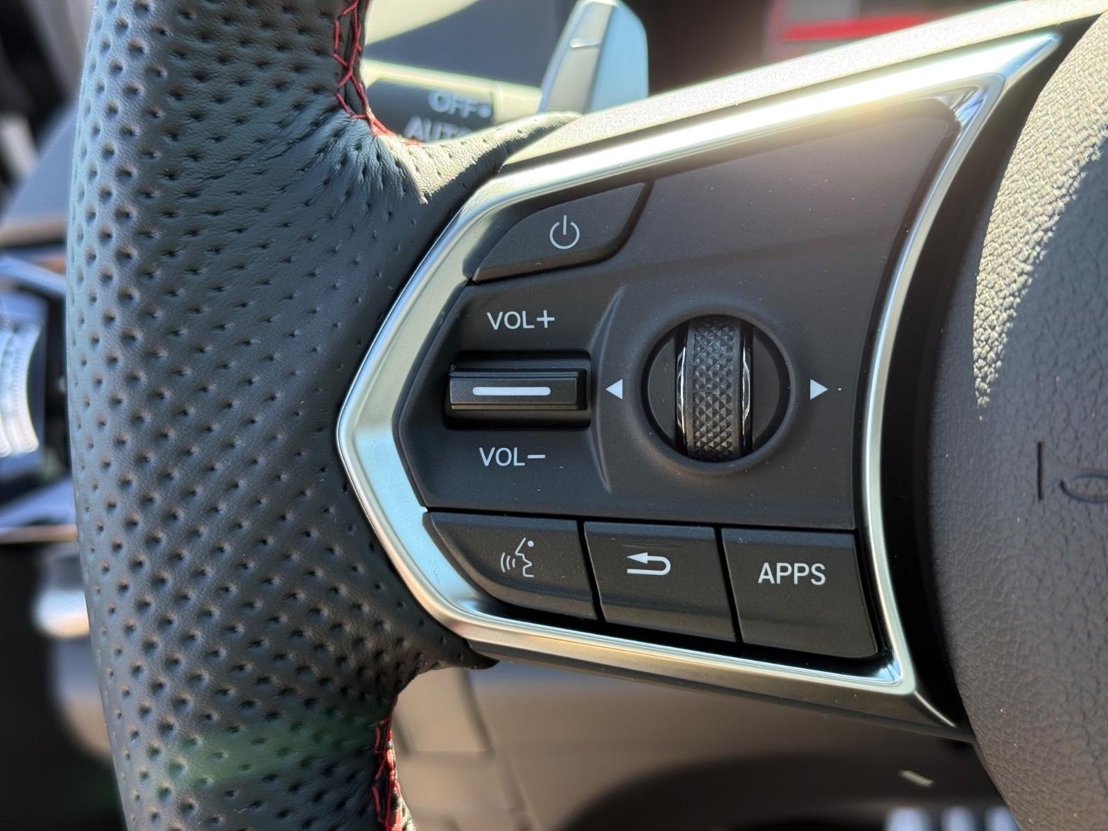 Acura RDX Vehicle Image 11