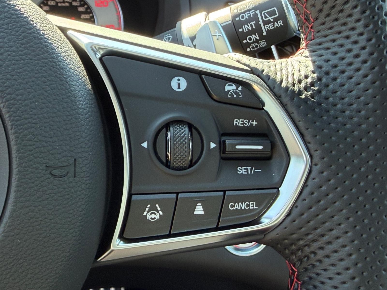 Acura RDX Vehicle Image 12