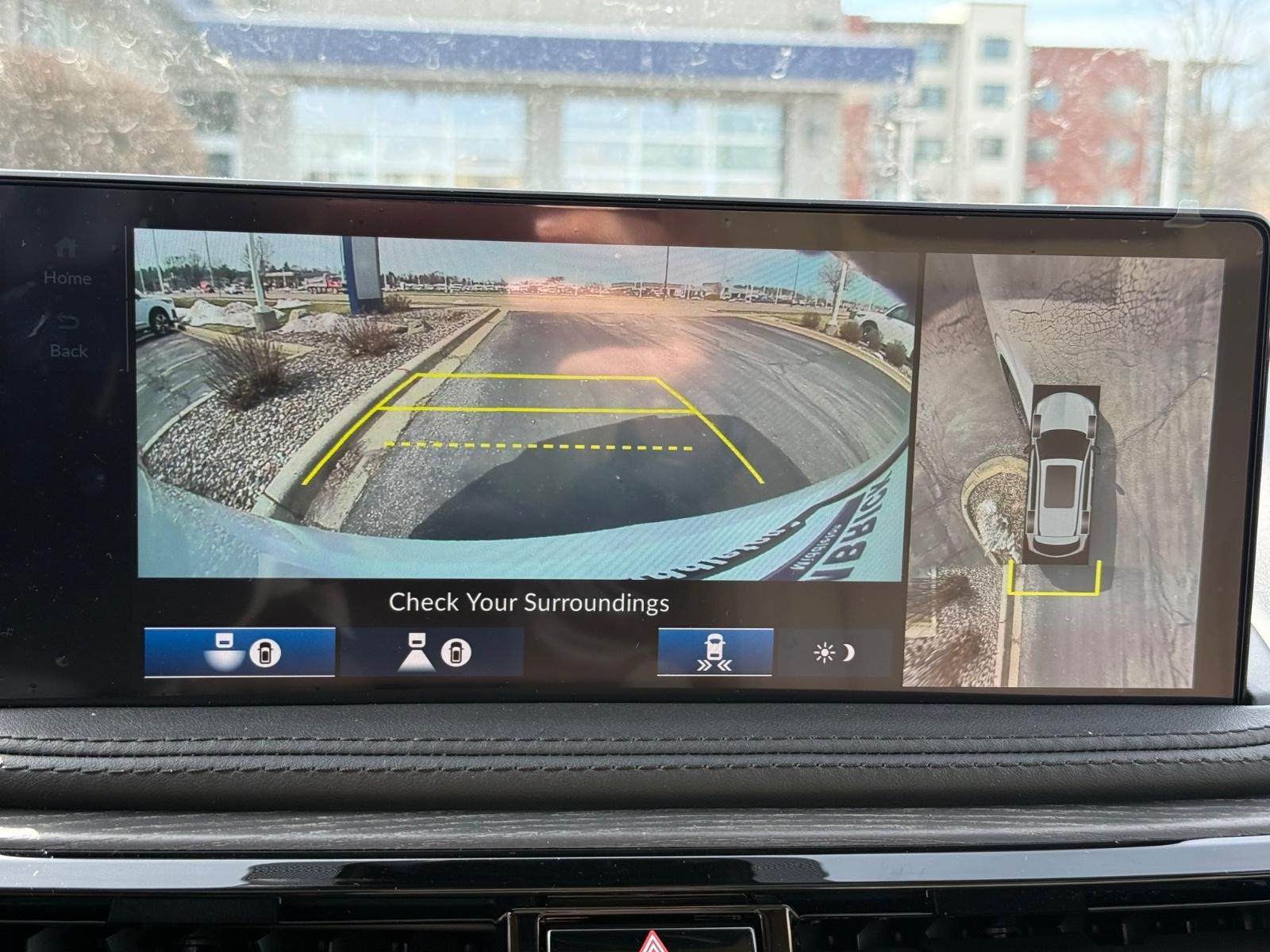 Acura MDX Vehicle Image 13