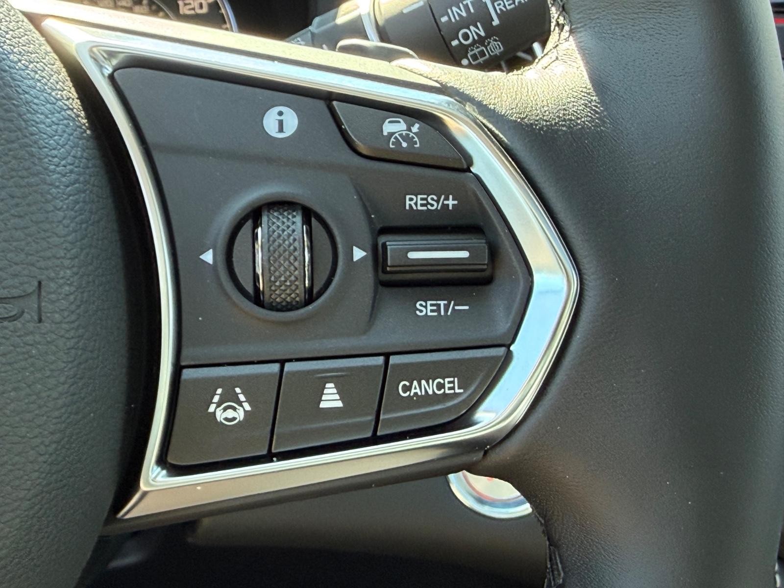 Acura RDX Vehicle Image 12