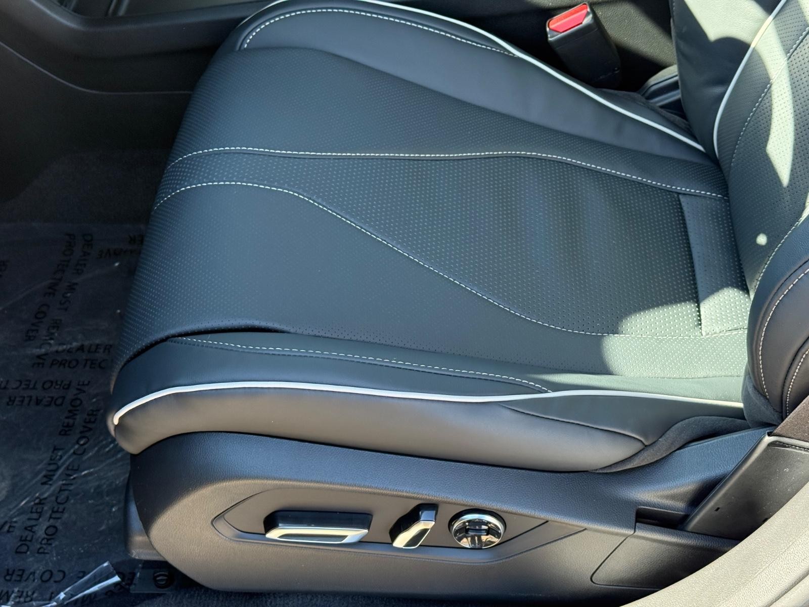 Acura RDX Vehicle Image 16