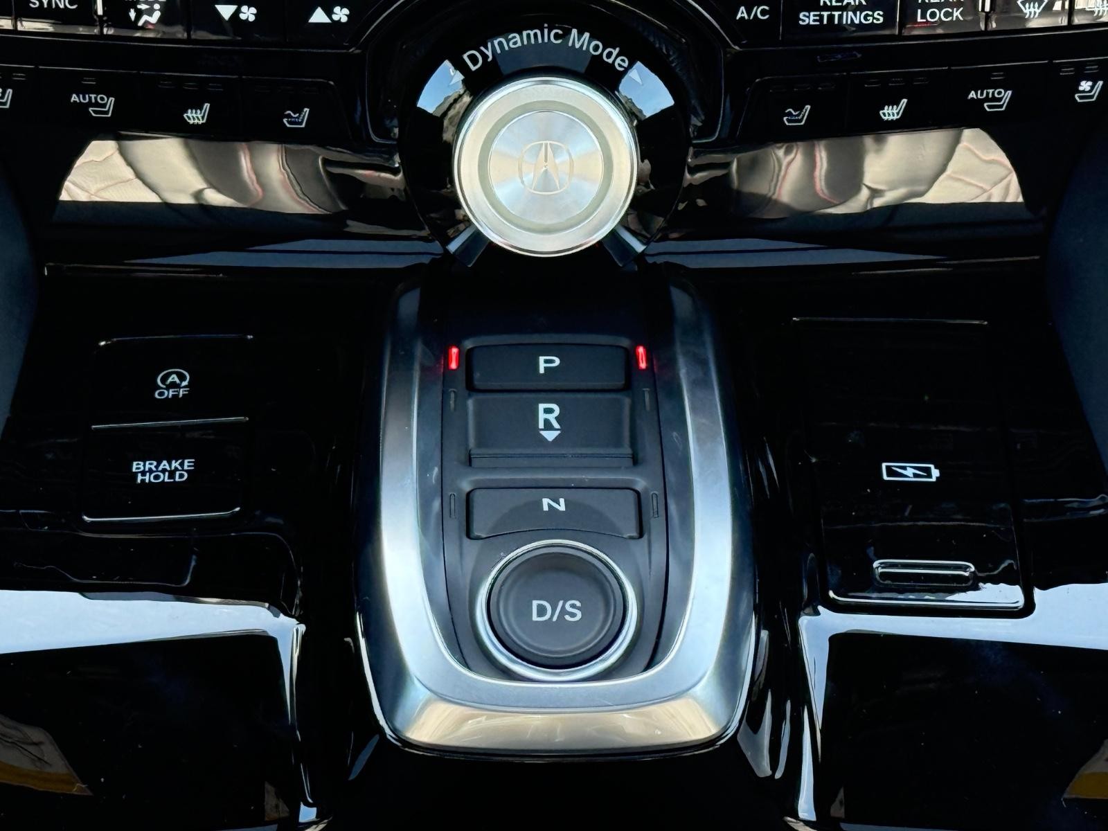 Acura MDX Vehicle Image 08