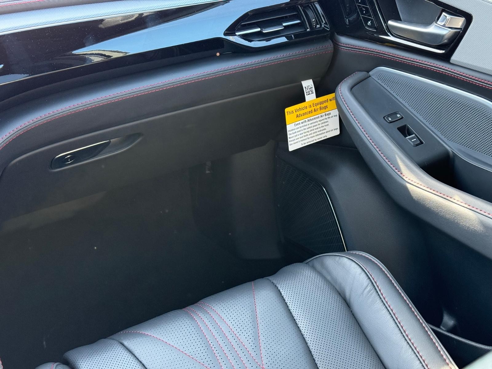 Acura MDX Vehicle Image 10