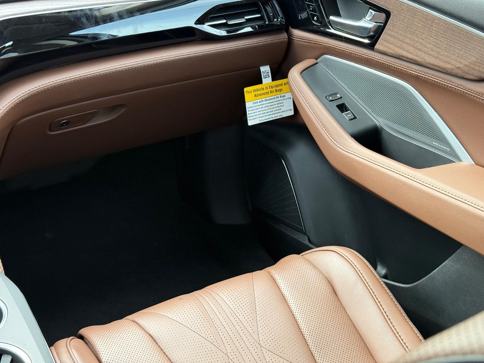 Acura MDX Vehicle Image 10