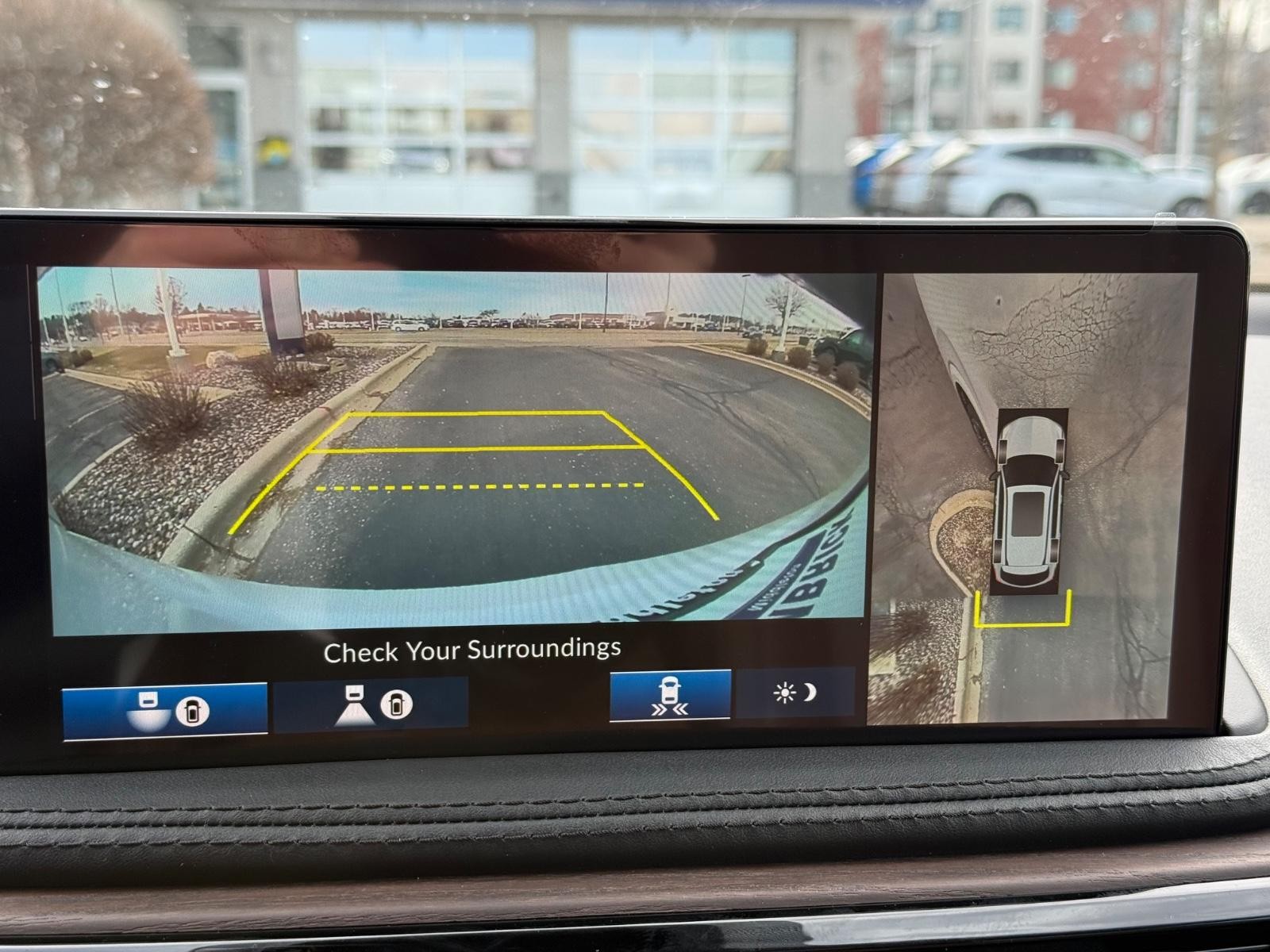 Acura MDX Vehicle Image 14