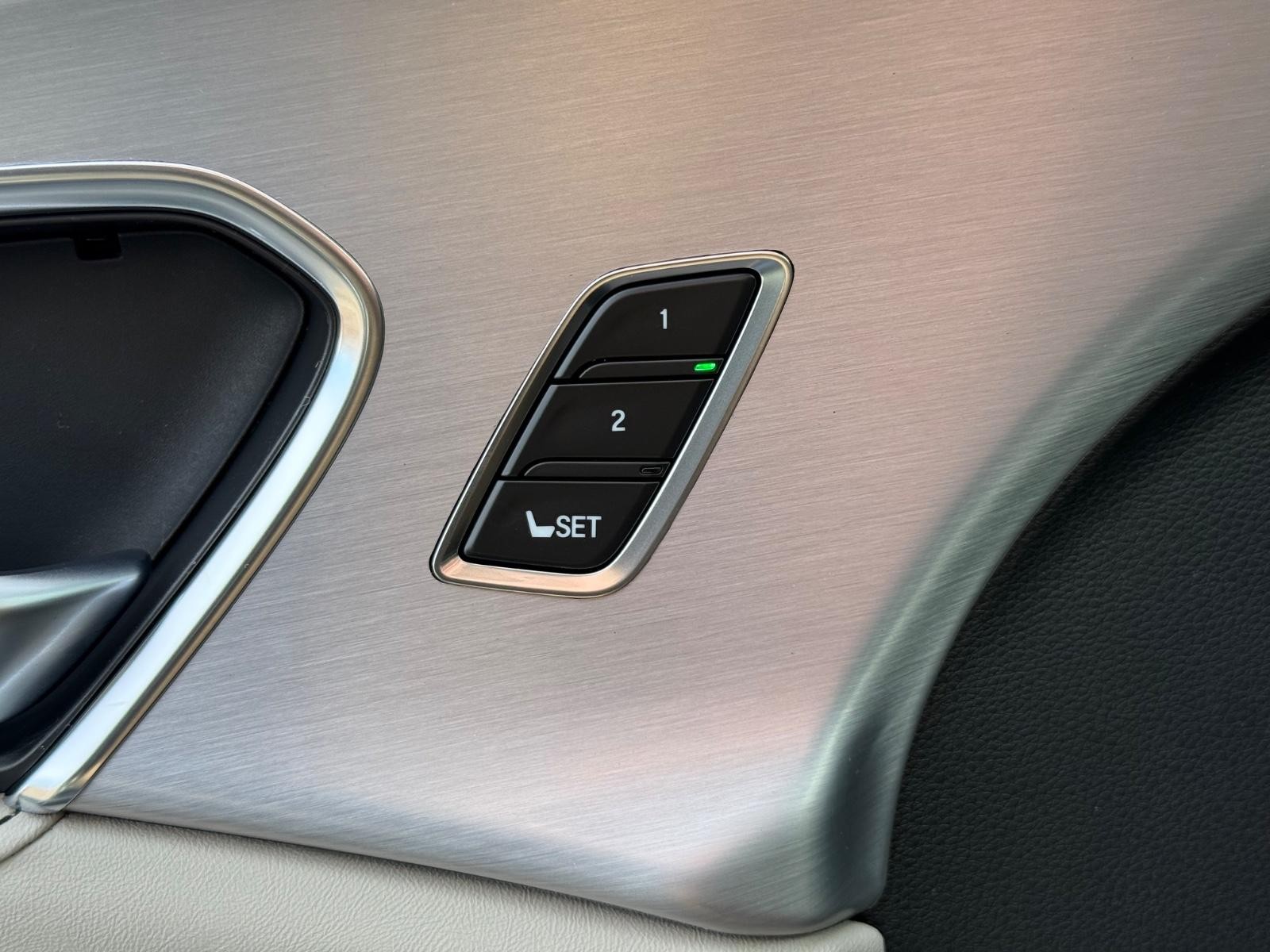 Acura RDX Vehicle Image 11