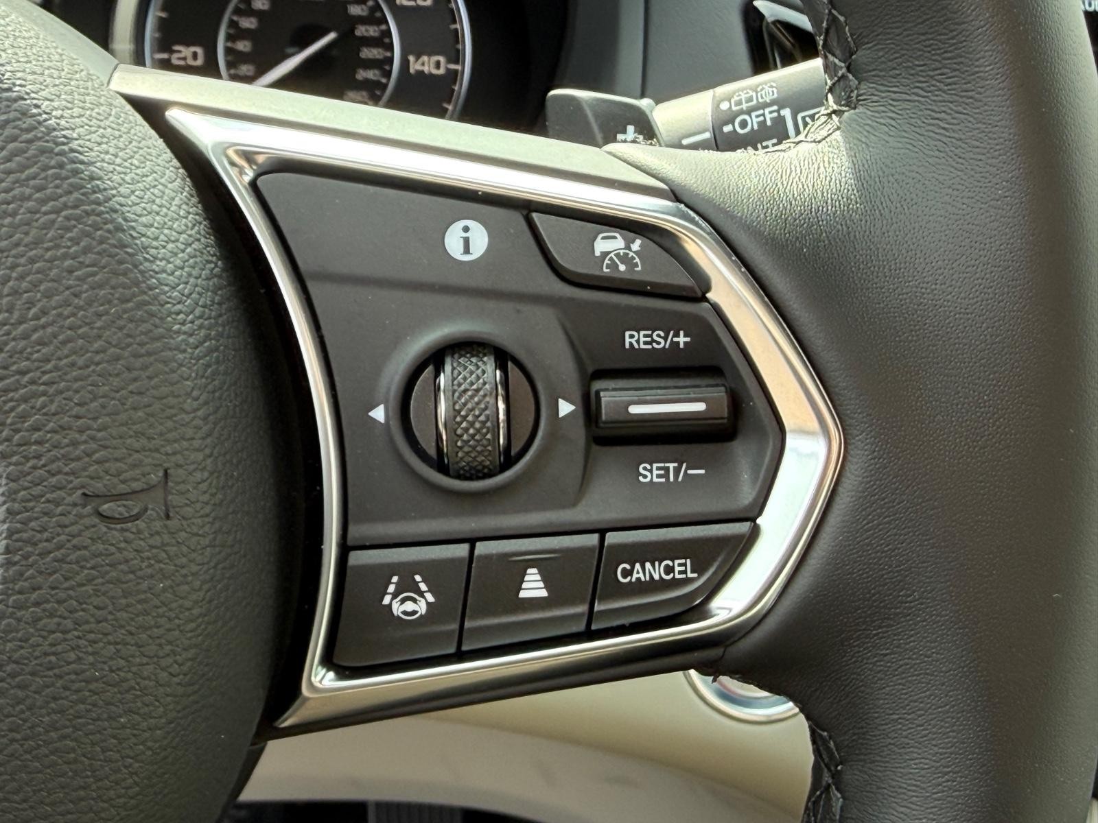 Acura RDX Vehicle Image 13