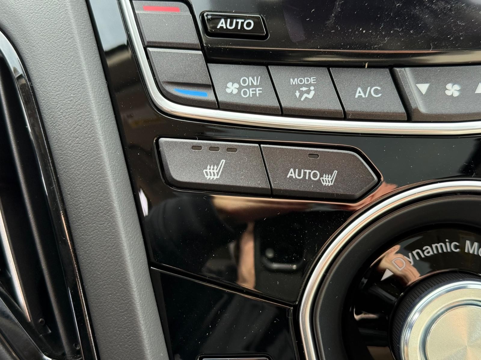 Acura RDX Vehicle Image 16