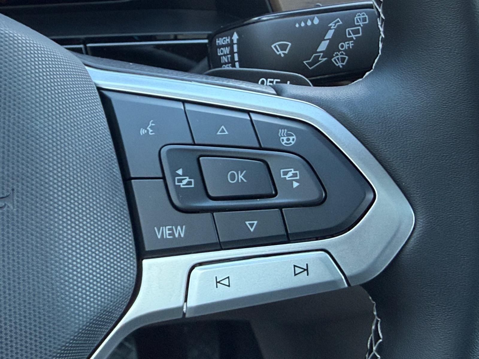 Volkswagen Atlas Vehicle Image 13