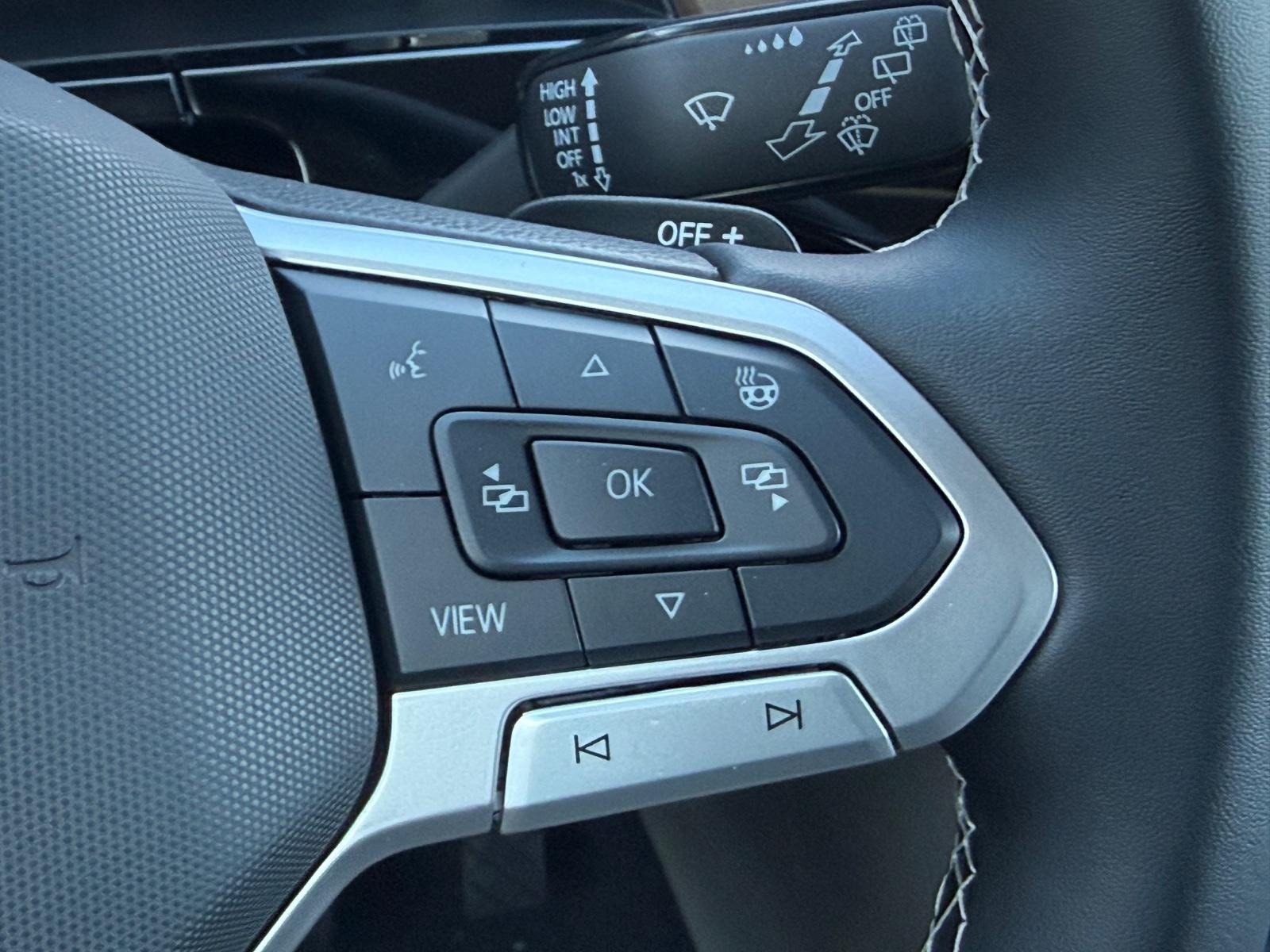 Volkswagen Atlas Vehicle Image 13