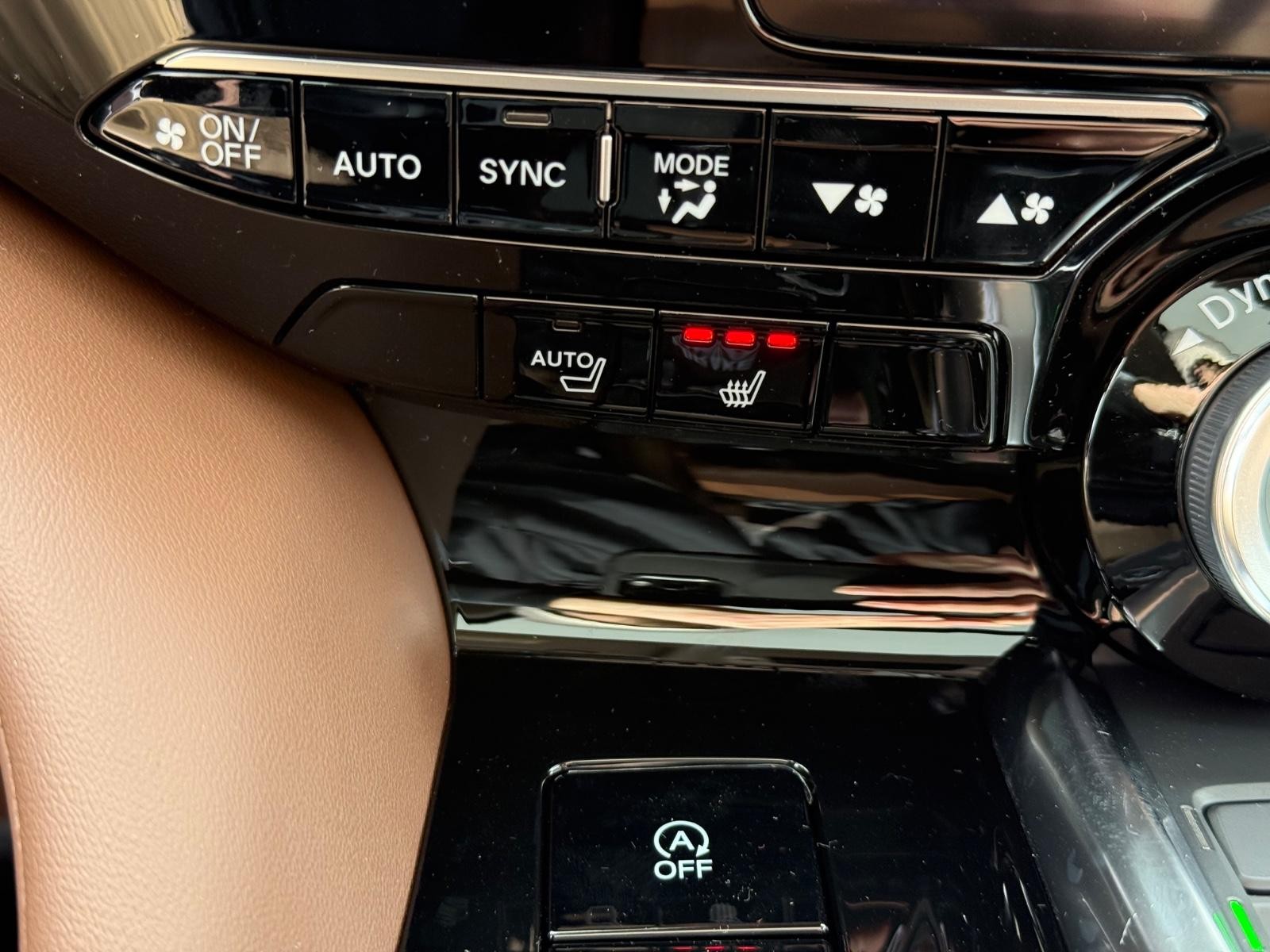 Acura MDX Vehicle Image 14