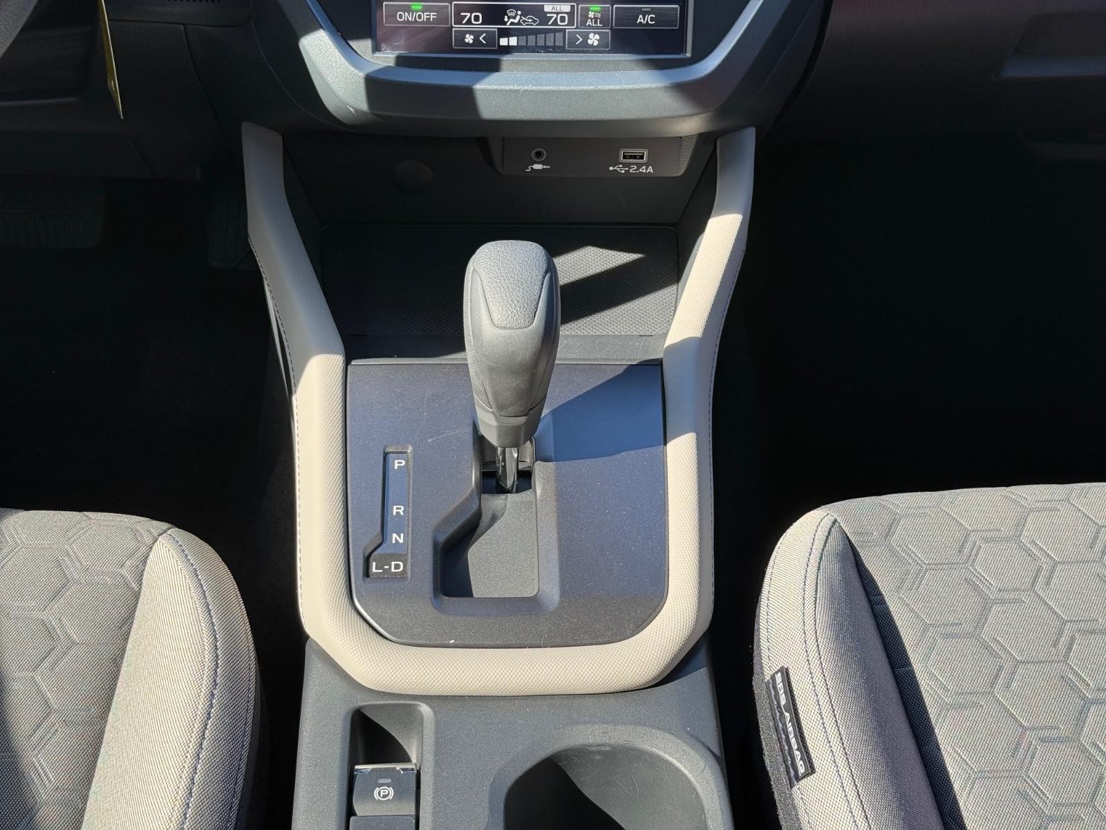 Subaru Forester Vehicle Image 13