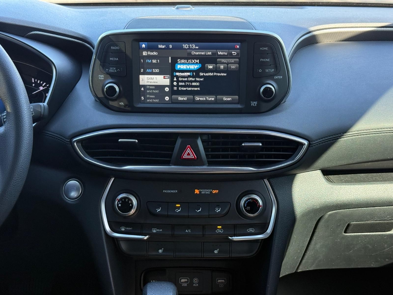 Hyundai Santa Fe Vehicle Image 12