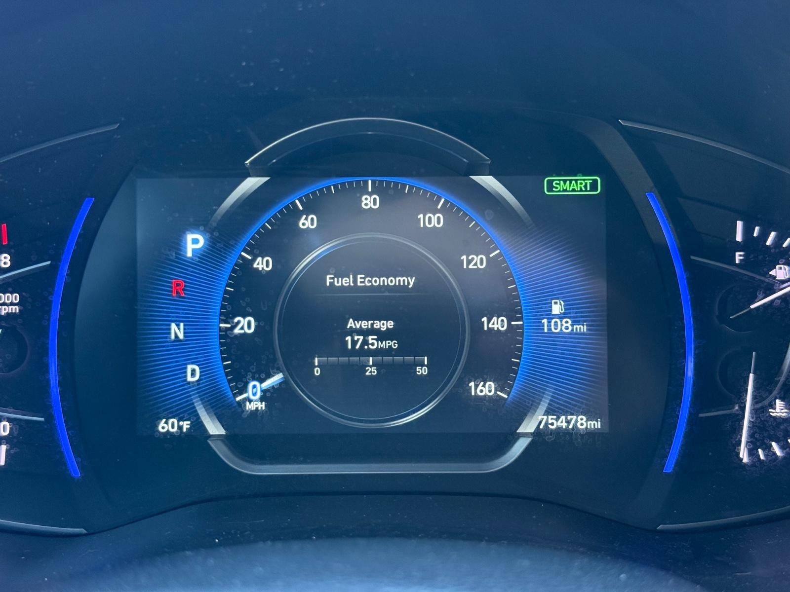 Hyundai Santa Fe Vehicle Image 18