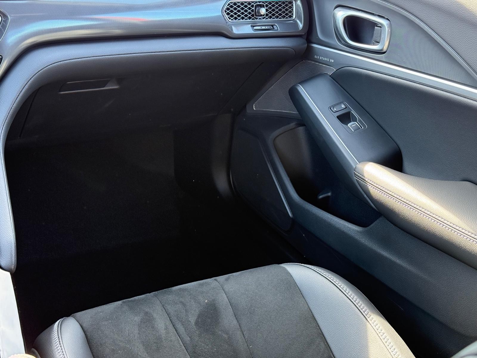 Acura Integra Vehicle Image 15