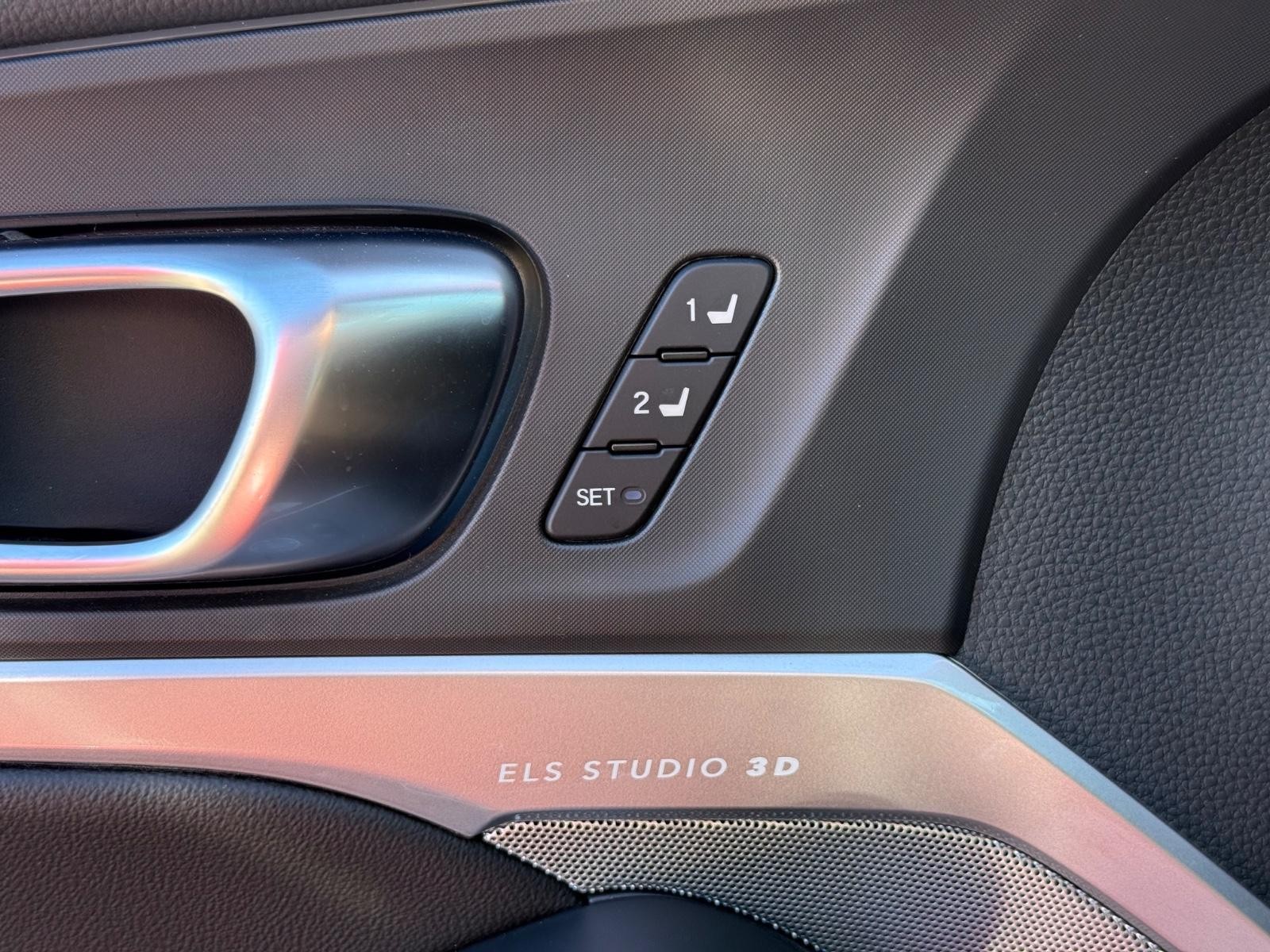 Acura Integra Vehicle Image 16