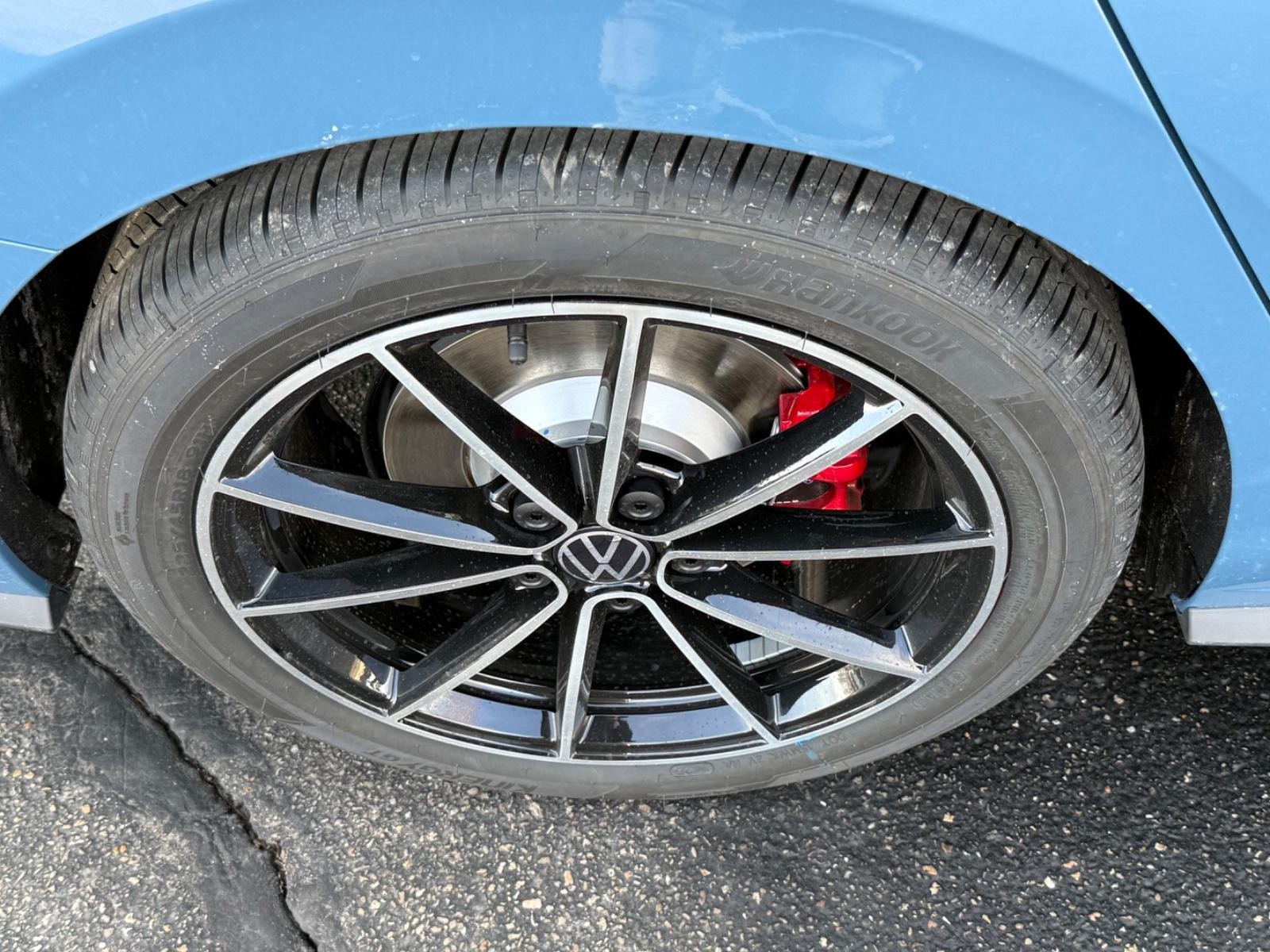 Volkswagen Jetta GLI Vehicle Image 04