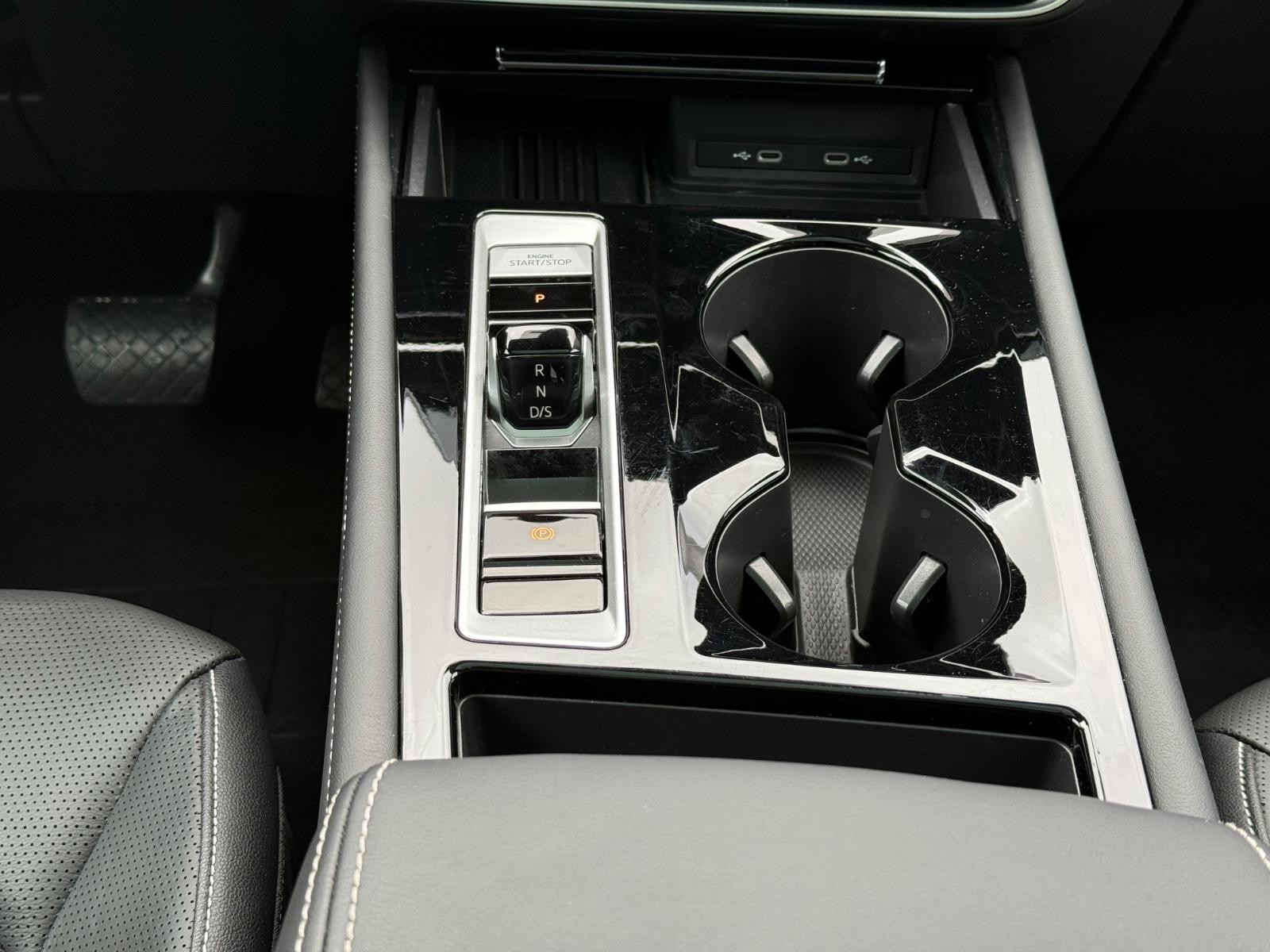 Volkswagen Atlas Vehicle Image 13