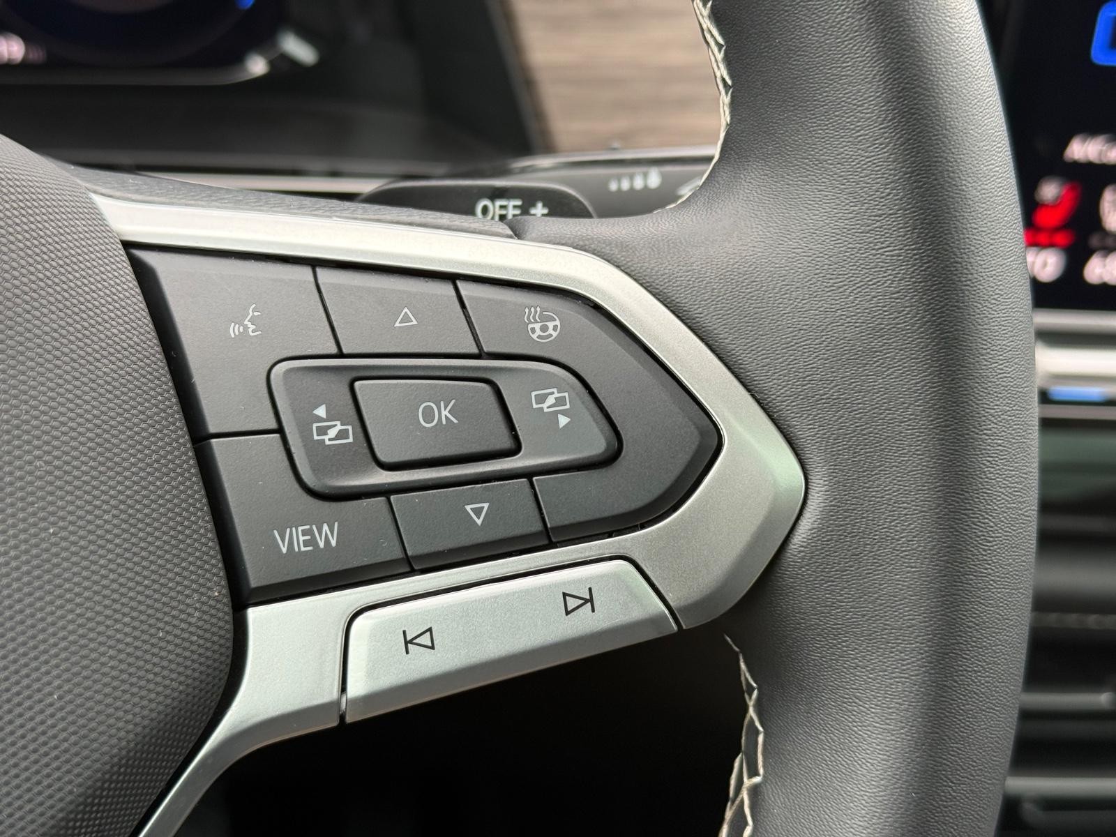 Volkswagen Atlas Vehicle Image 17