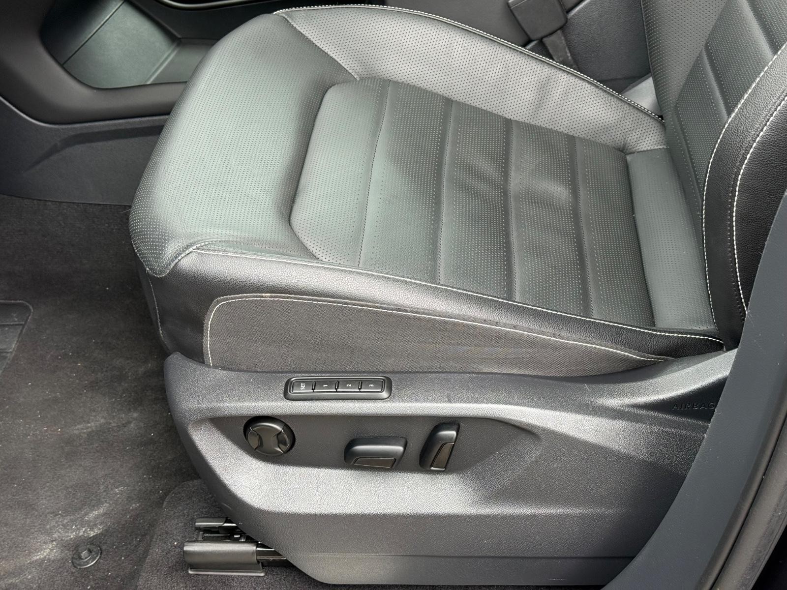 Volkswagen Atlas Vehicle Image 22