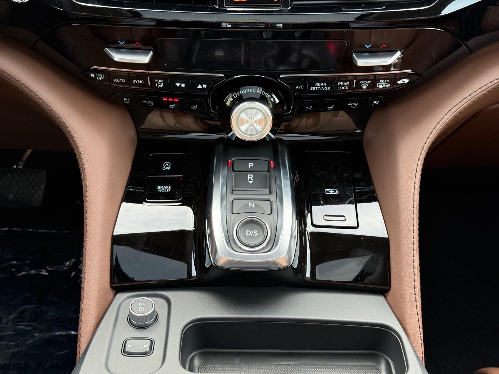 Acura MDX Vehicle Image 08