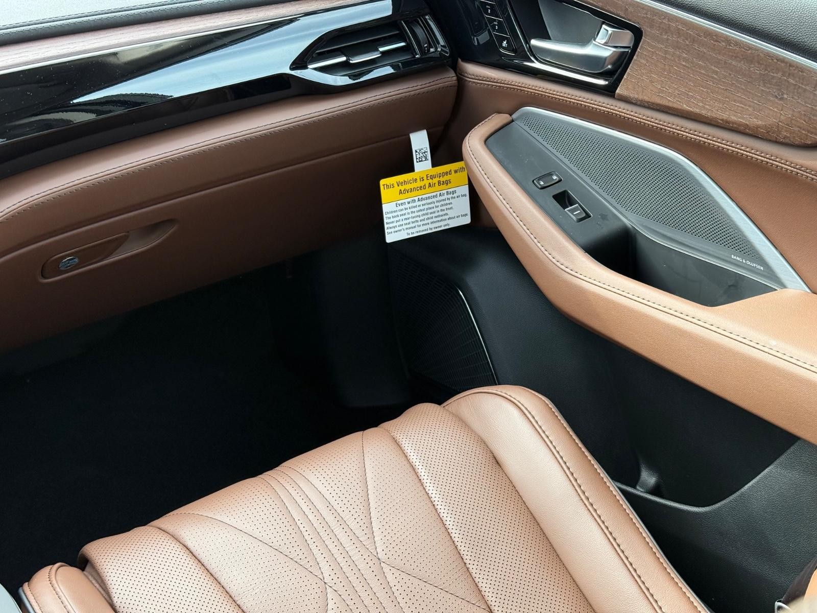 Acura MDX Vehicle Image 10