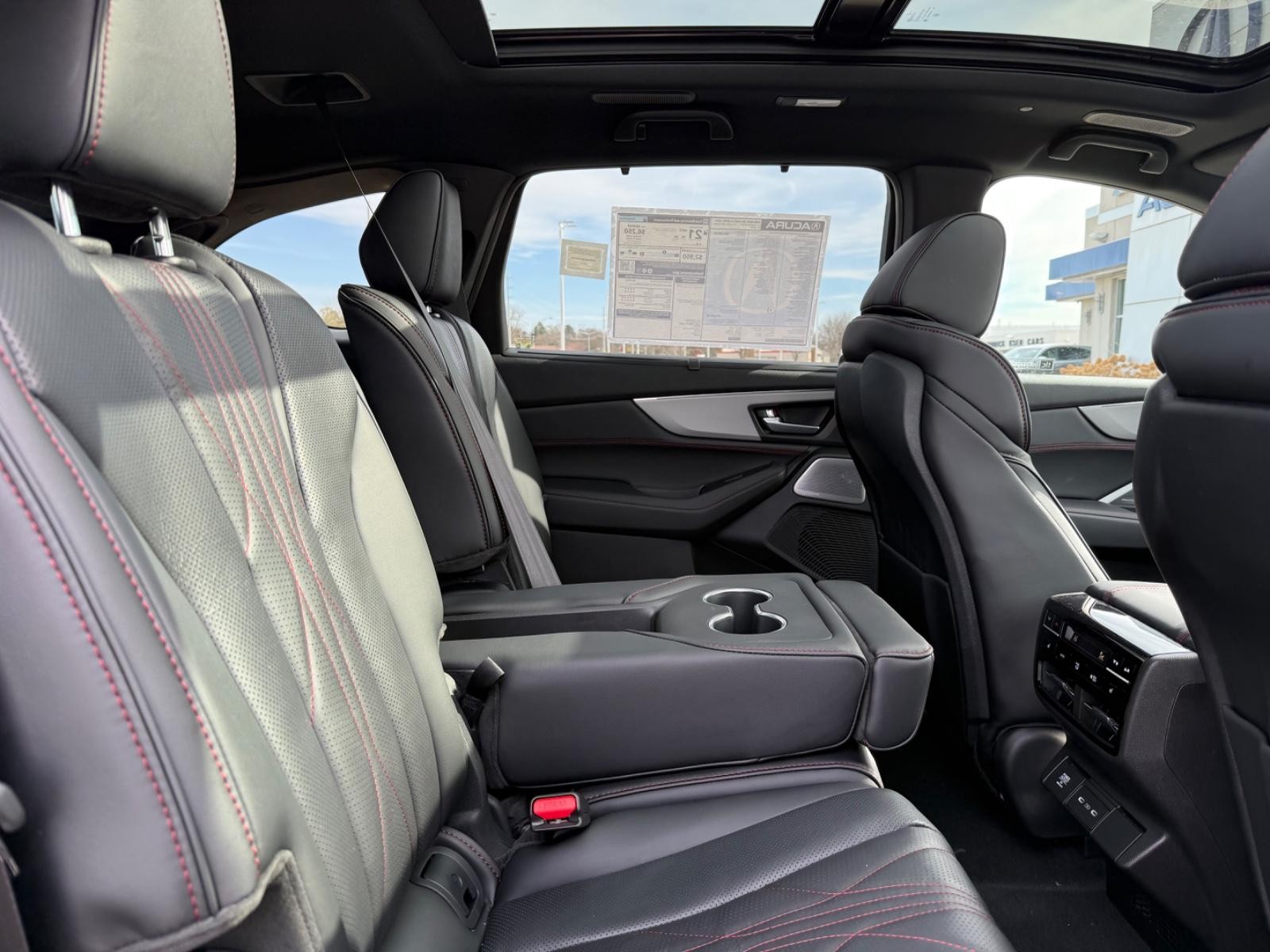 Acura MDX Vehicle Image 05