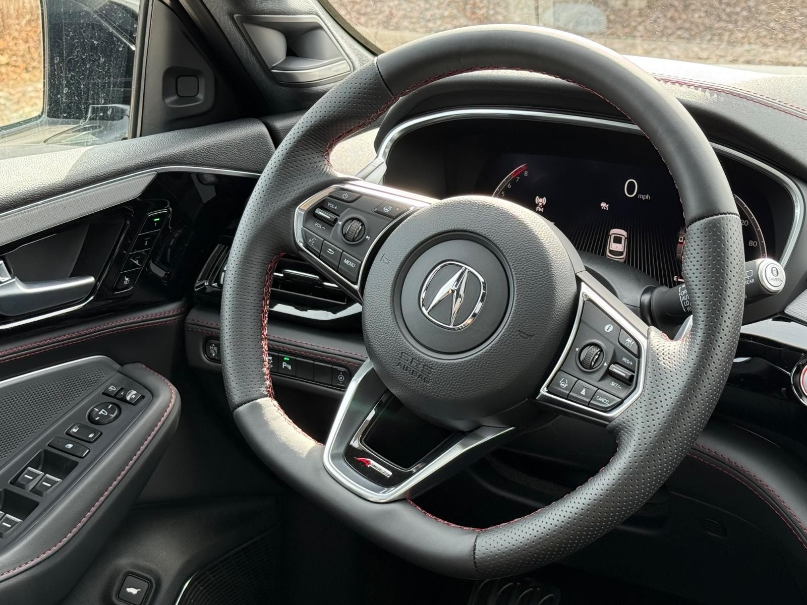 Acura MDX Vehicle Image 10