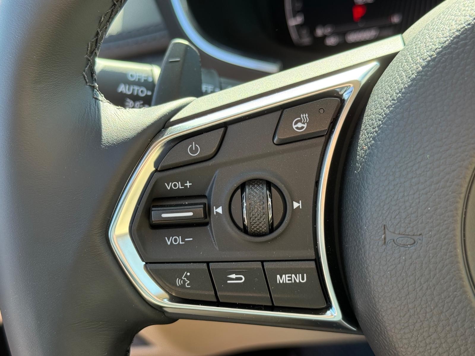 Acura MDX Vehicle Image 12