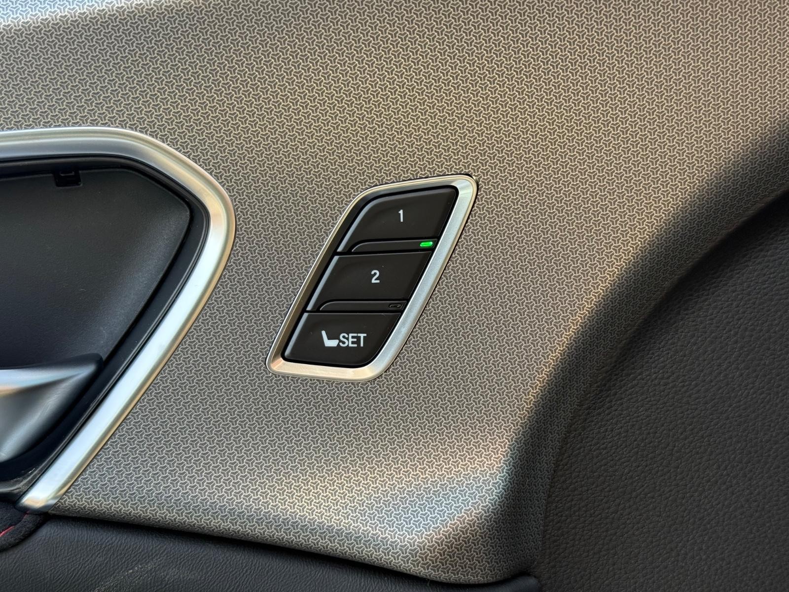 Acura RDX Vehicle Image 11