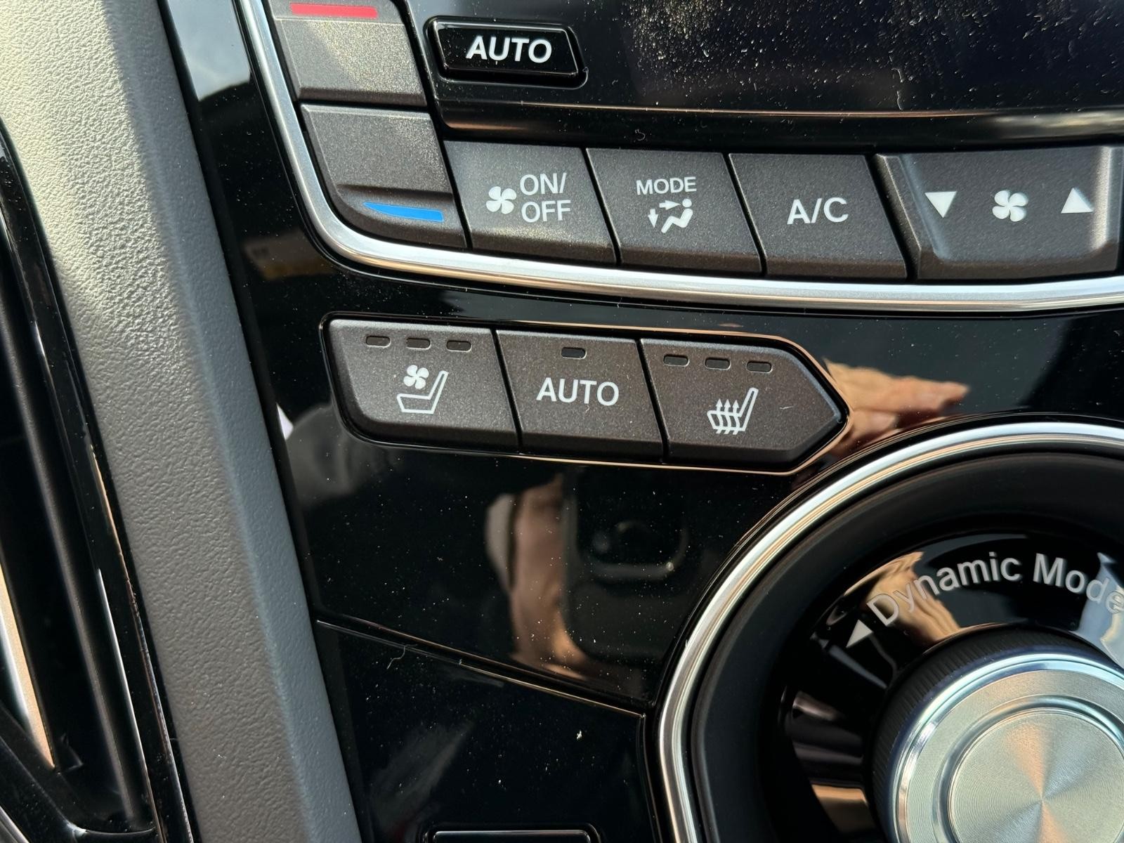 Acura RDX Vehicle Image 15